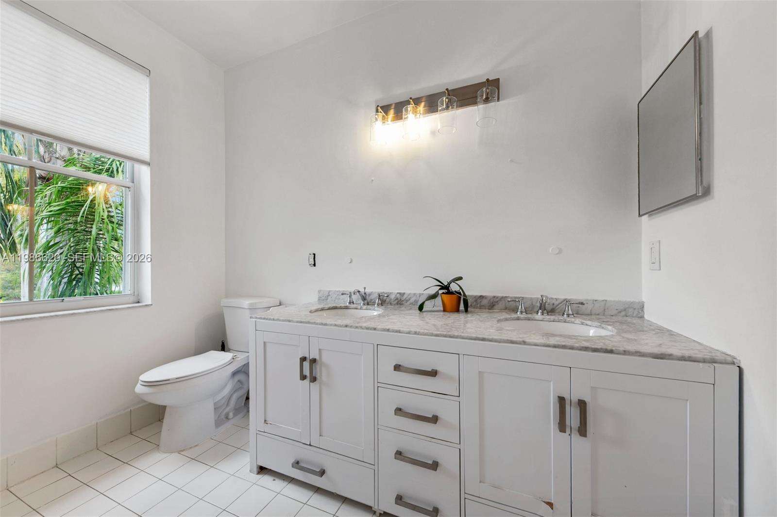 1104 Redwood St, Hollywood, FL 33019 | Picture 33