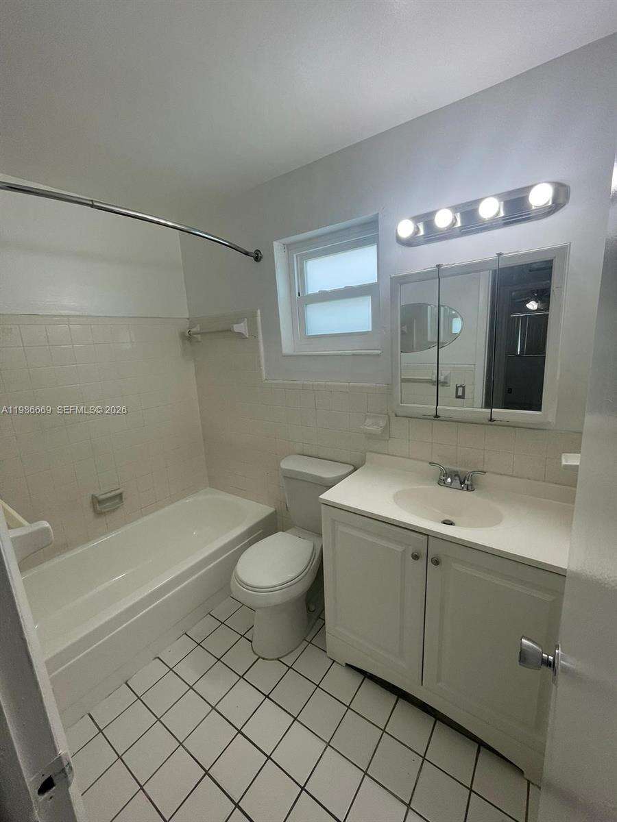 2826 Van Buren St, Hollywood, FL 33020 | Picture 18