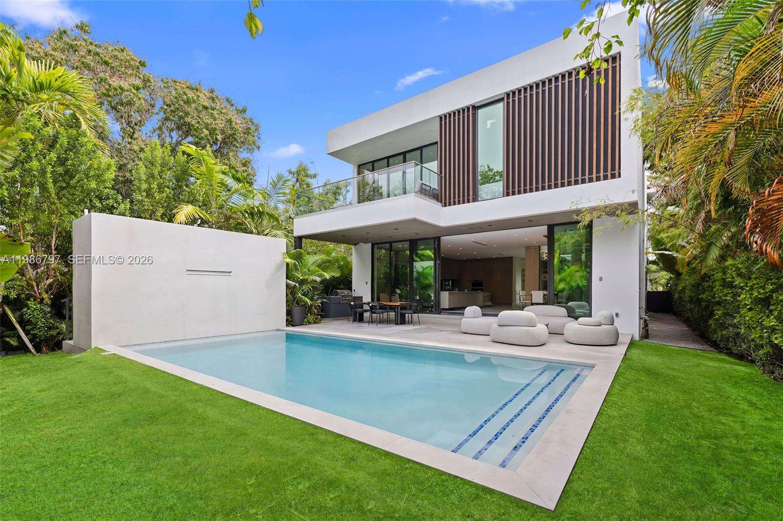 4534 Sheridan Ave, Miami Beach, FL 33140 | Picture 2