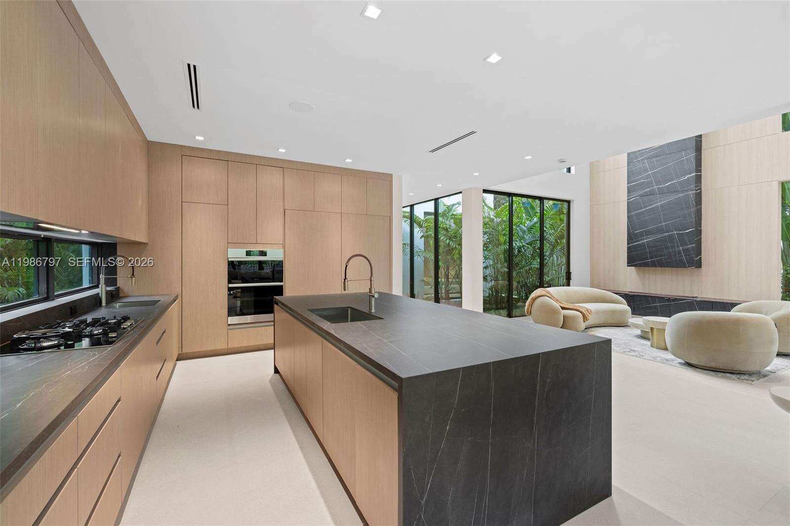 4534 Sheridan Ave, Miami Beach, FL 33140 | Picture 8