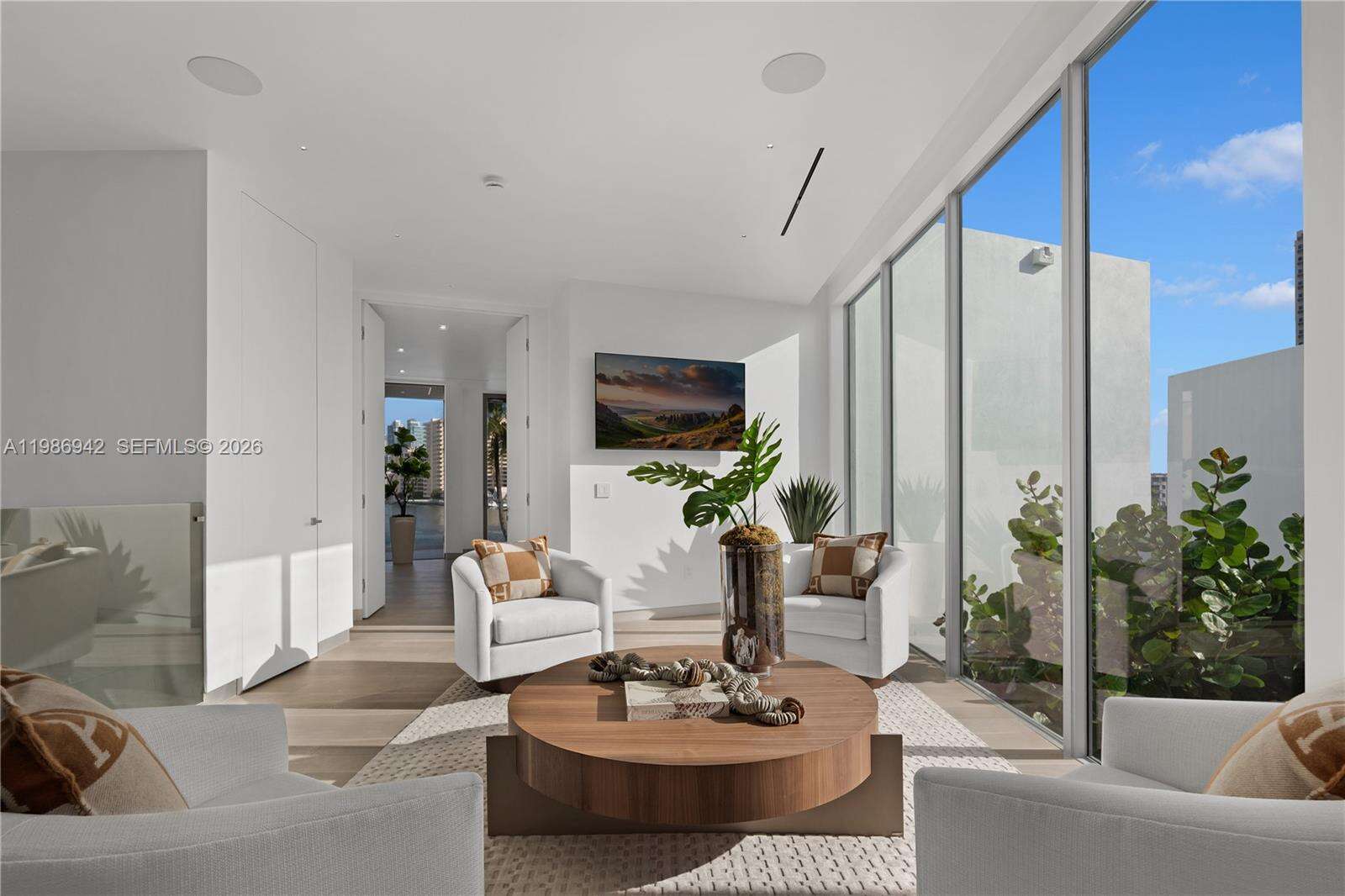 501 Palm Dr, Hallandale Beach, FL 33009 | Picture 30