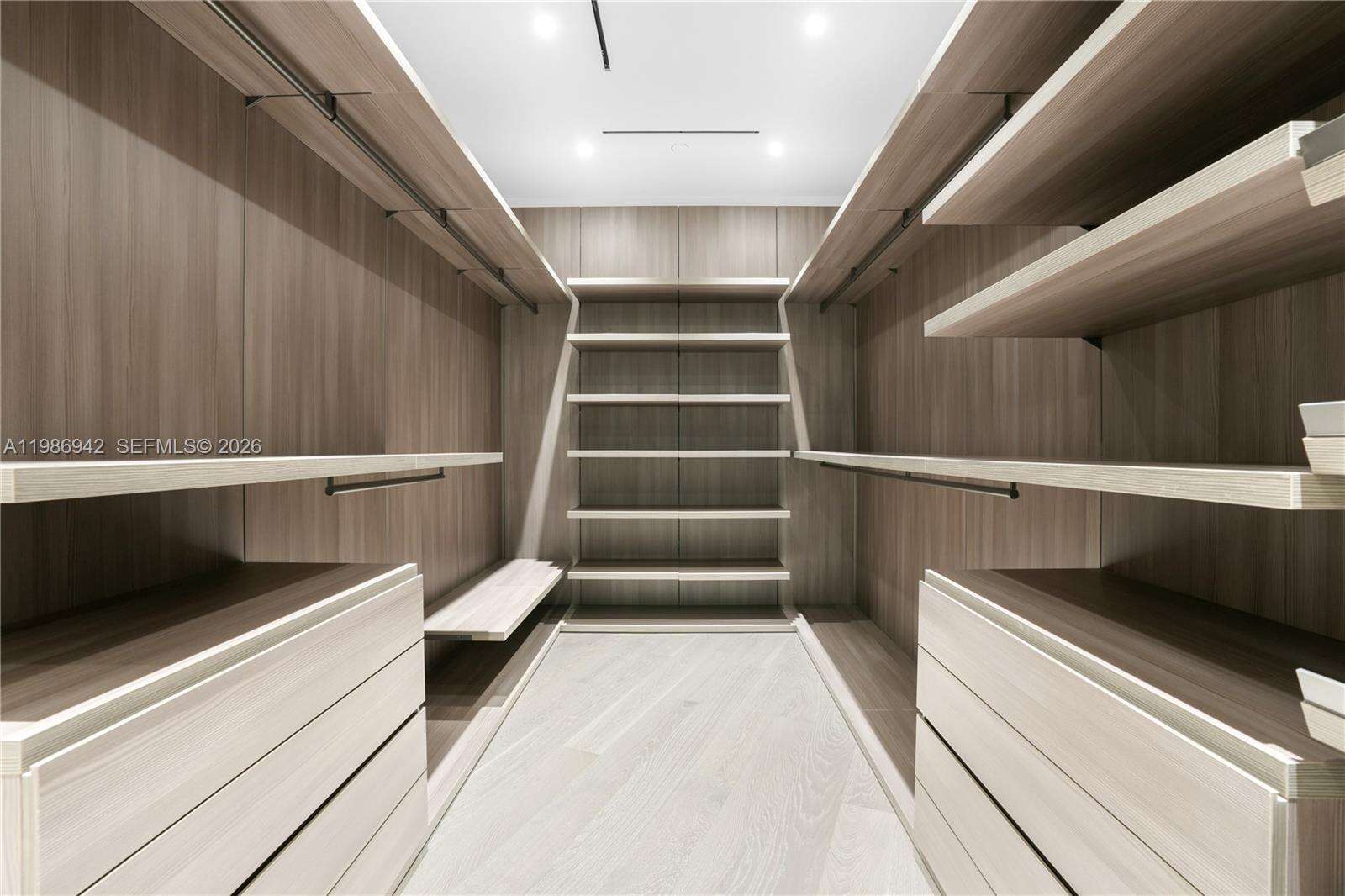 501 Palm Dr, Hallandale Beach, FL 33009 | Picture 41