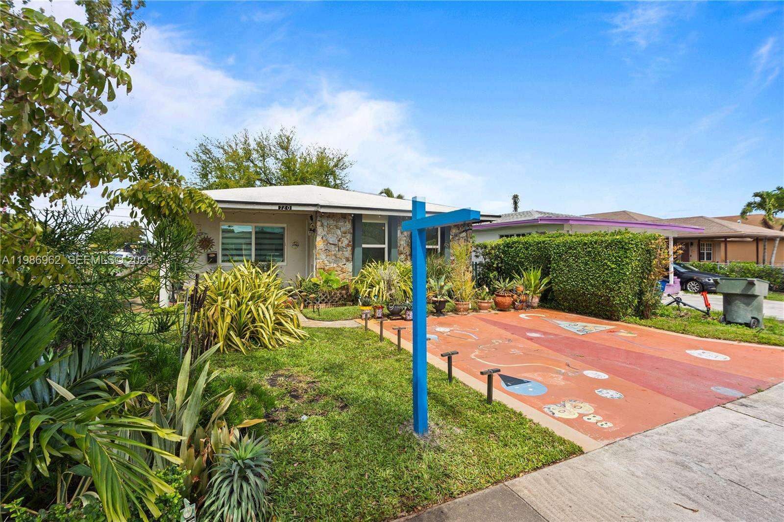 720 4th St, Hallandale Beach, FL 33009 | Picture 2