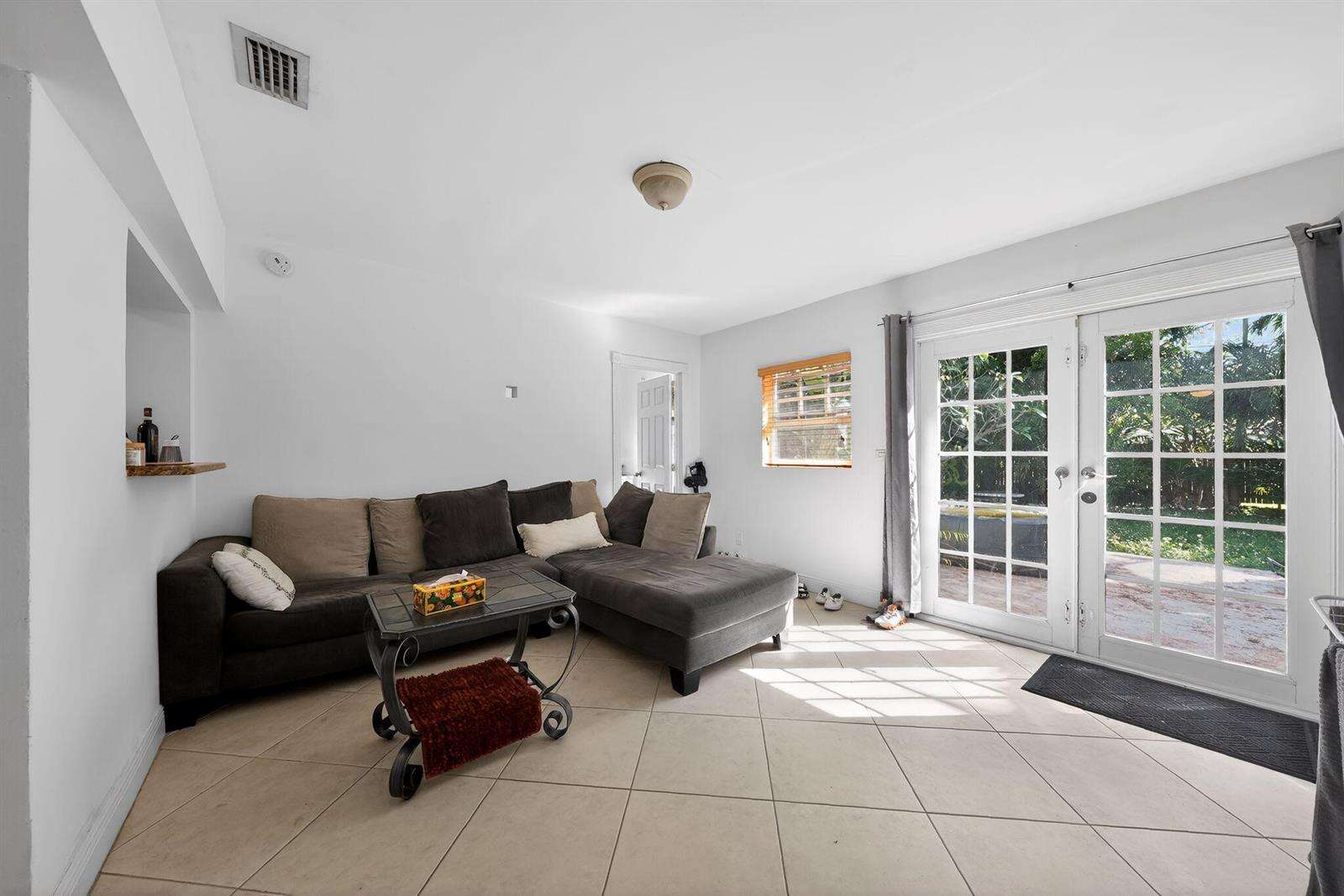 2131 Biarritz, Miami Beach, FL 33141 - For Sale photo 10