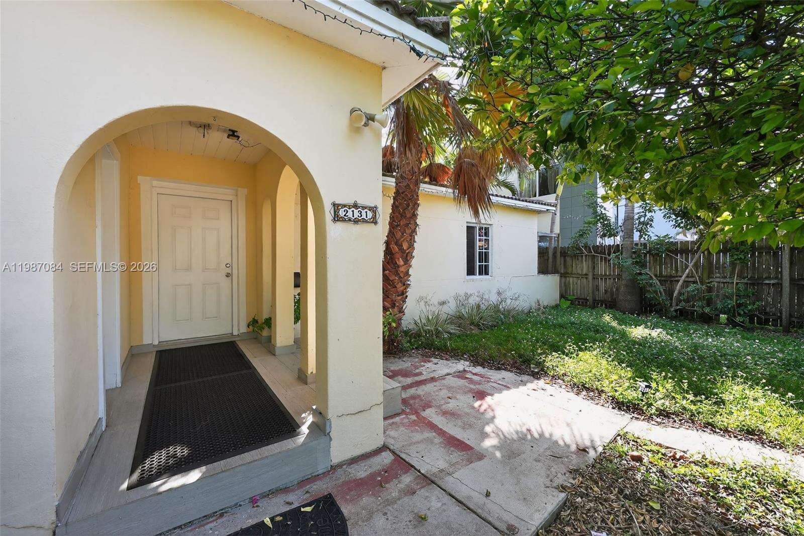 2131 Biarritz Dr, Miami Beach, FL 33141 - For Sale photo 3