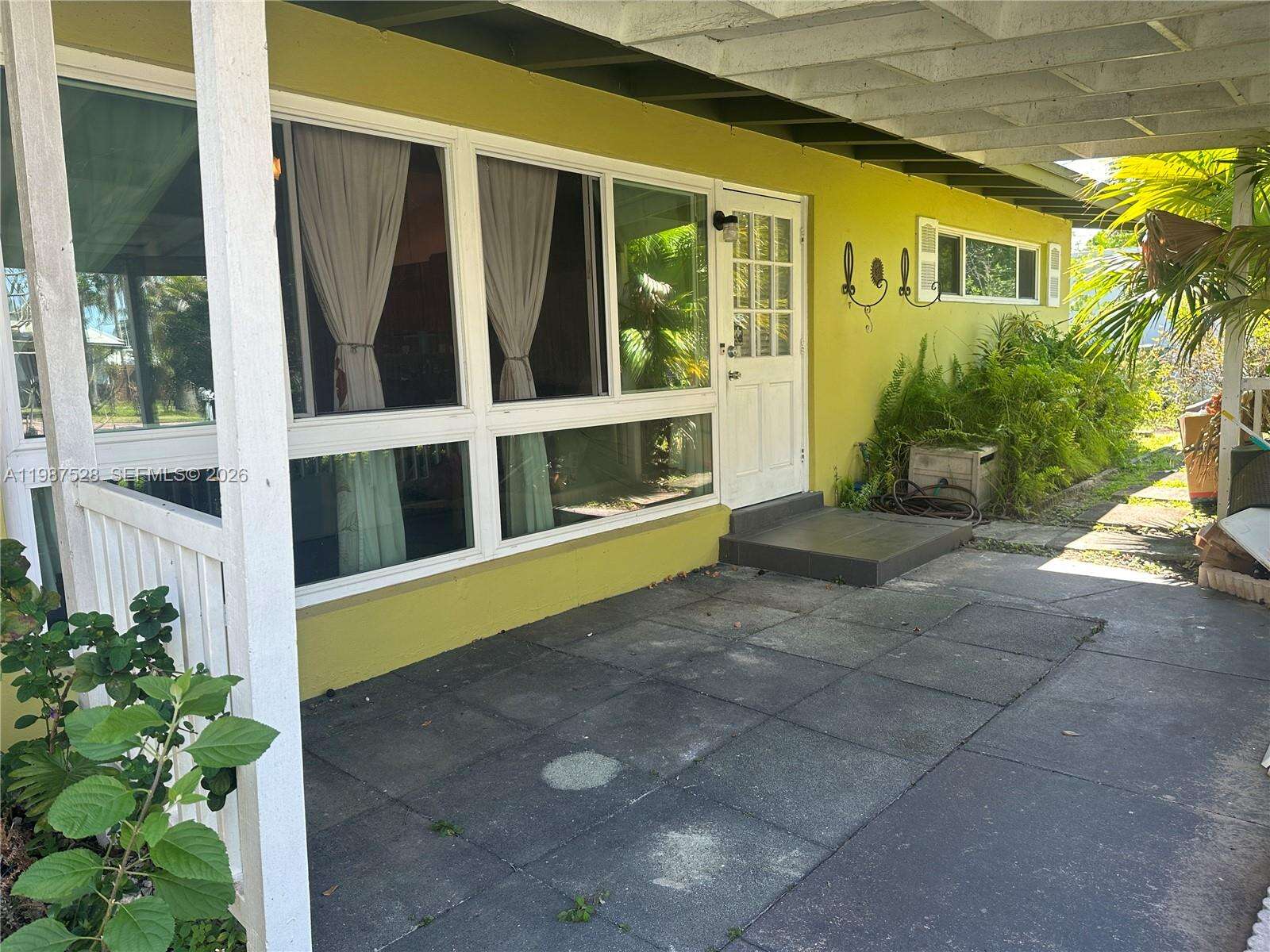 2490 Andros Ln, Fort Lauderdale, FL 33312 | Picture 2