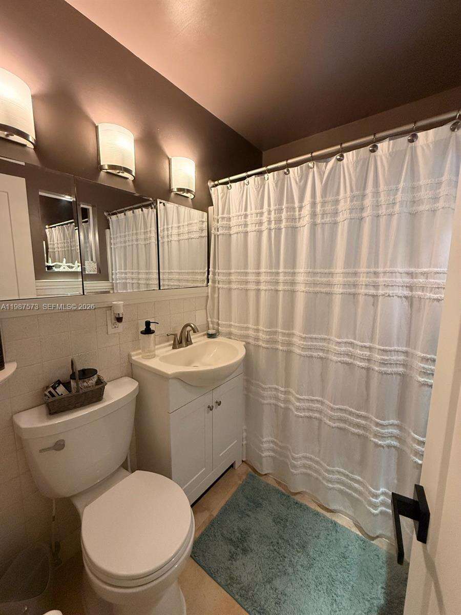 1411 Harding St, Hollywood, FL 33020 | Picture 27