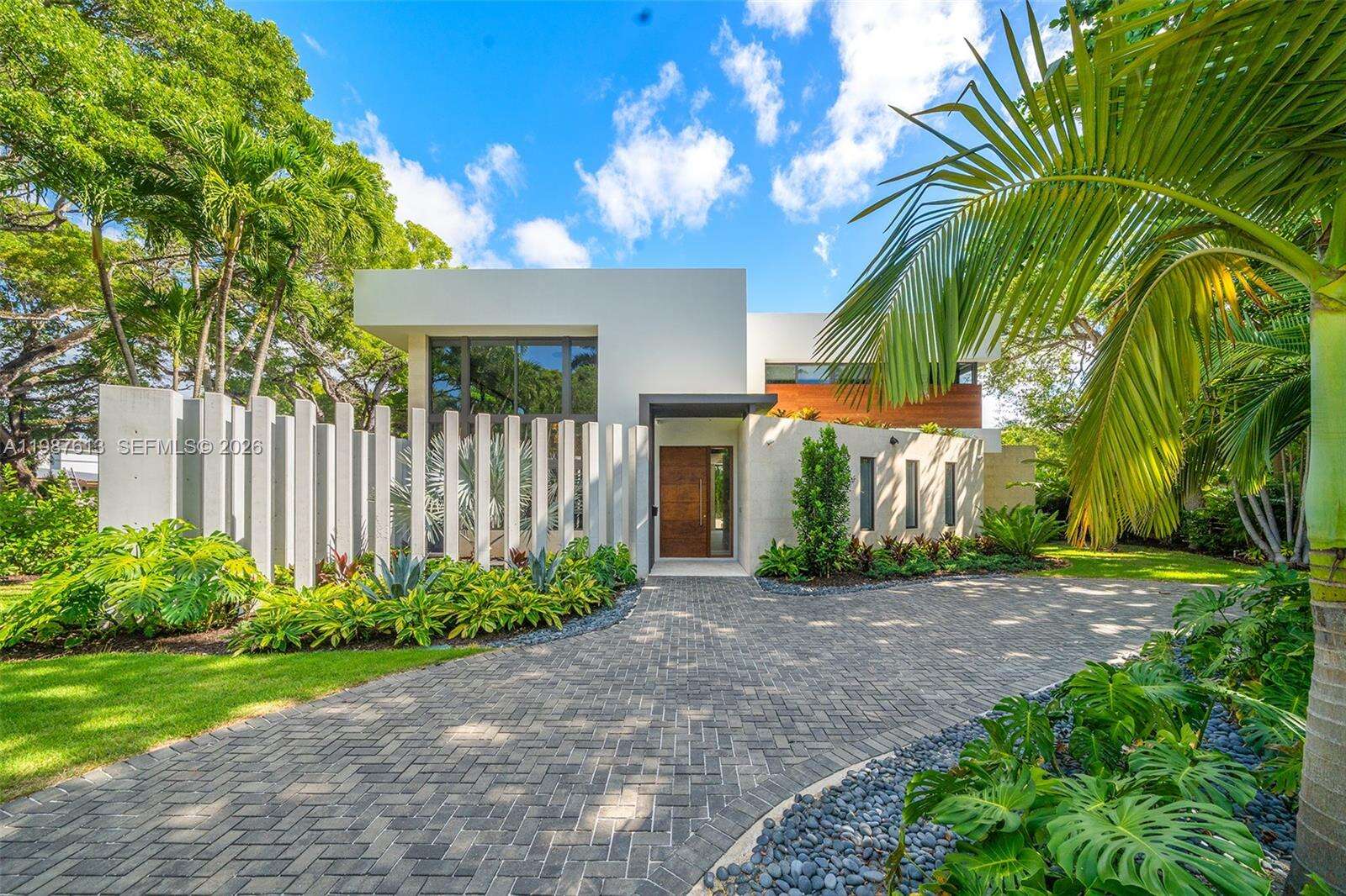 4041 Le Jeune Rd, Miami, FL 33146 - For Sale photo 3