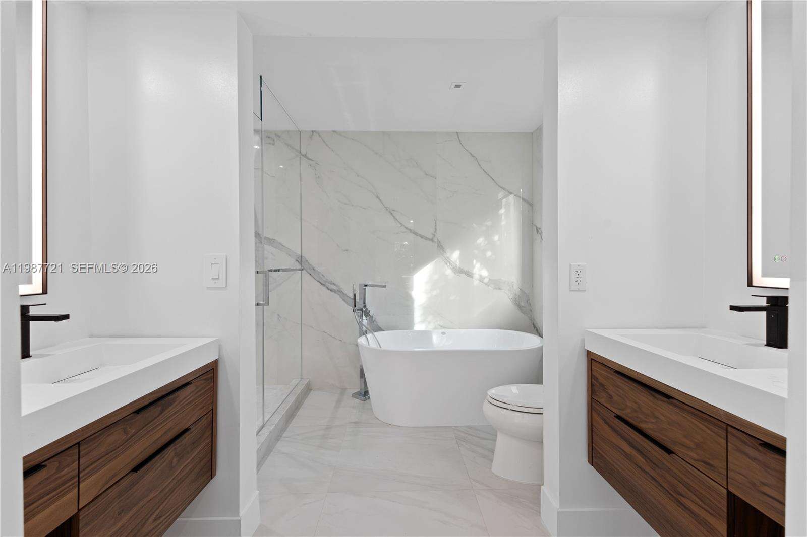 8926 Emerson Ave, Surfside, FL 33154 | Picture 22