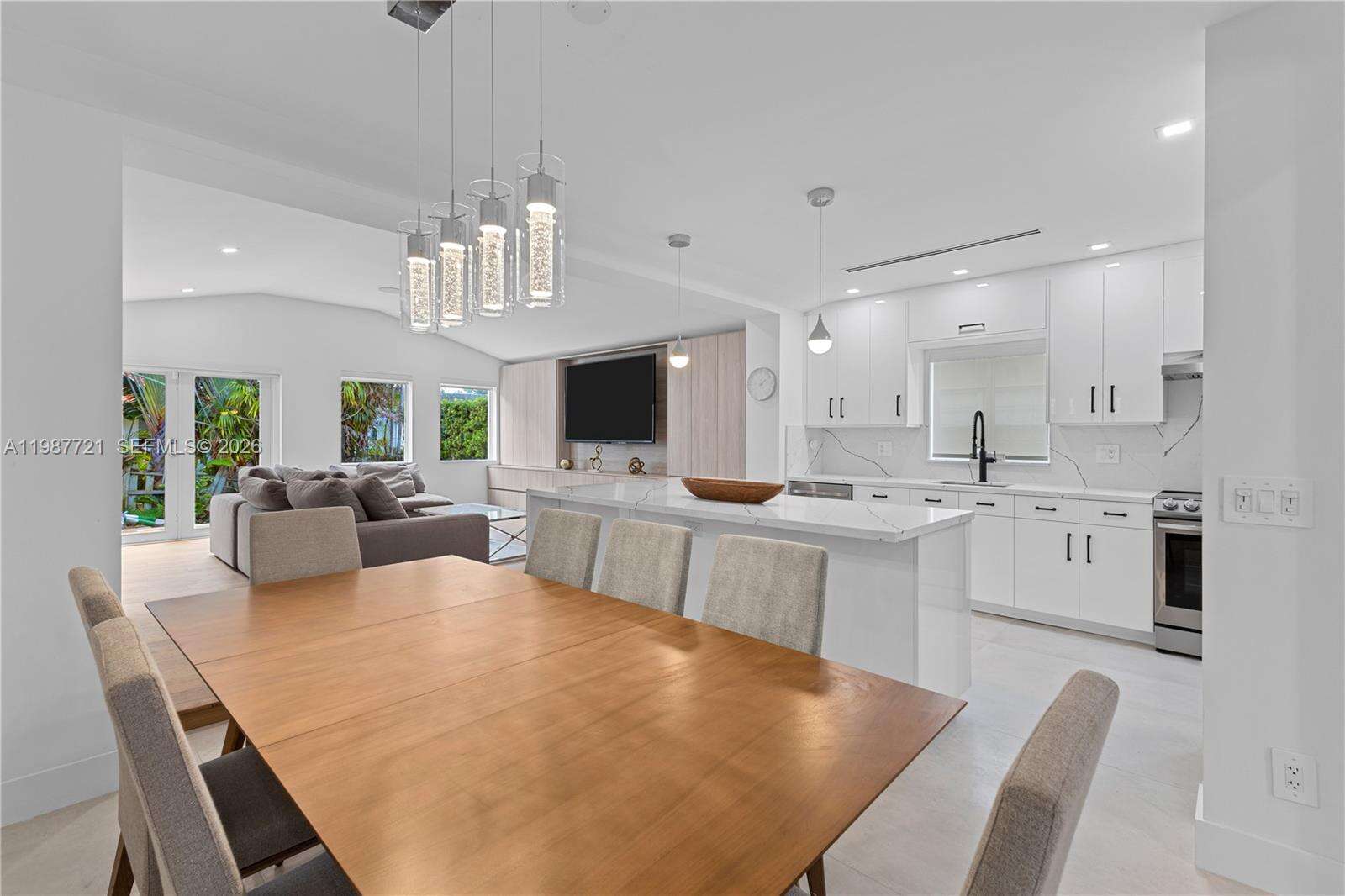 8926 Emerson Ave, Surfside, FL 33154 | Picture 8