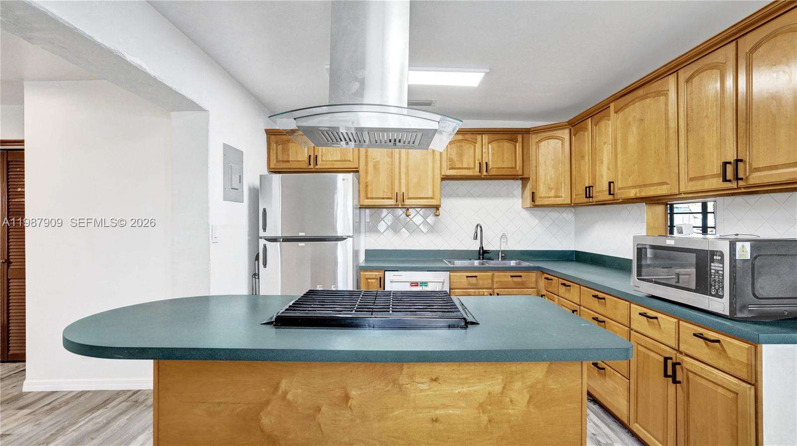 1007 31st Rd, Hollywood, FL 33021 | Picture 12