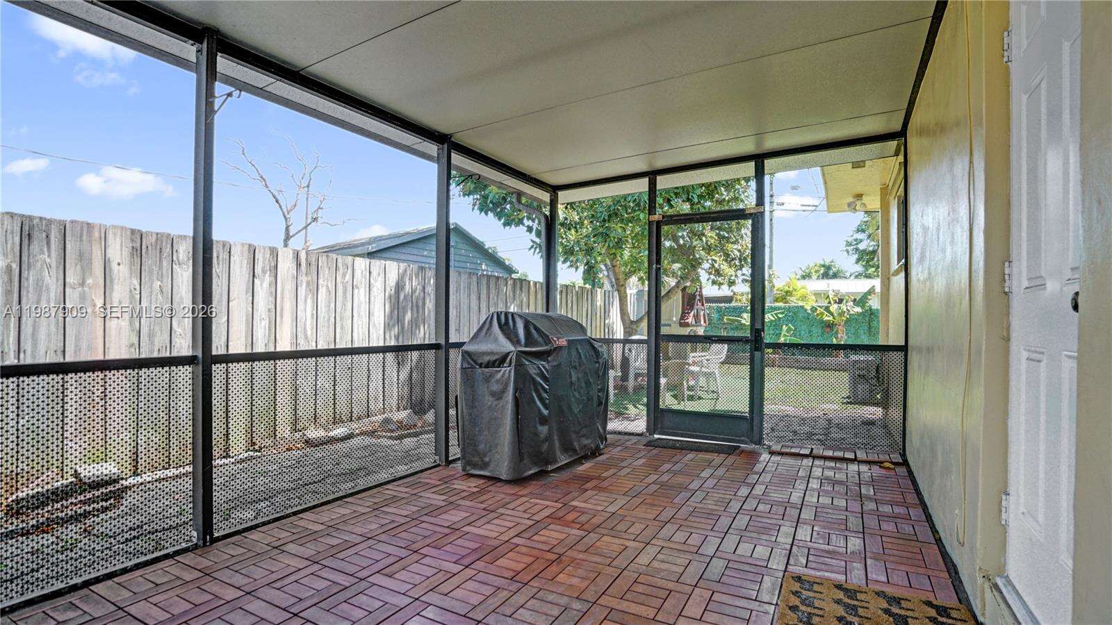 1007 31st Rd, Hollywood, FL 33021 | Picture 38