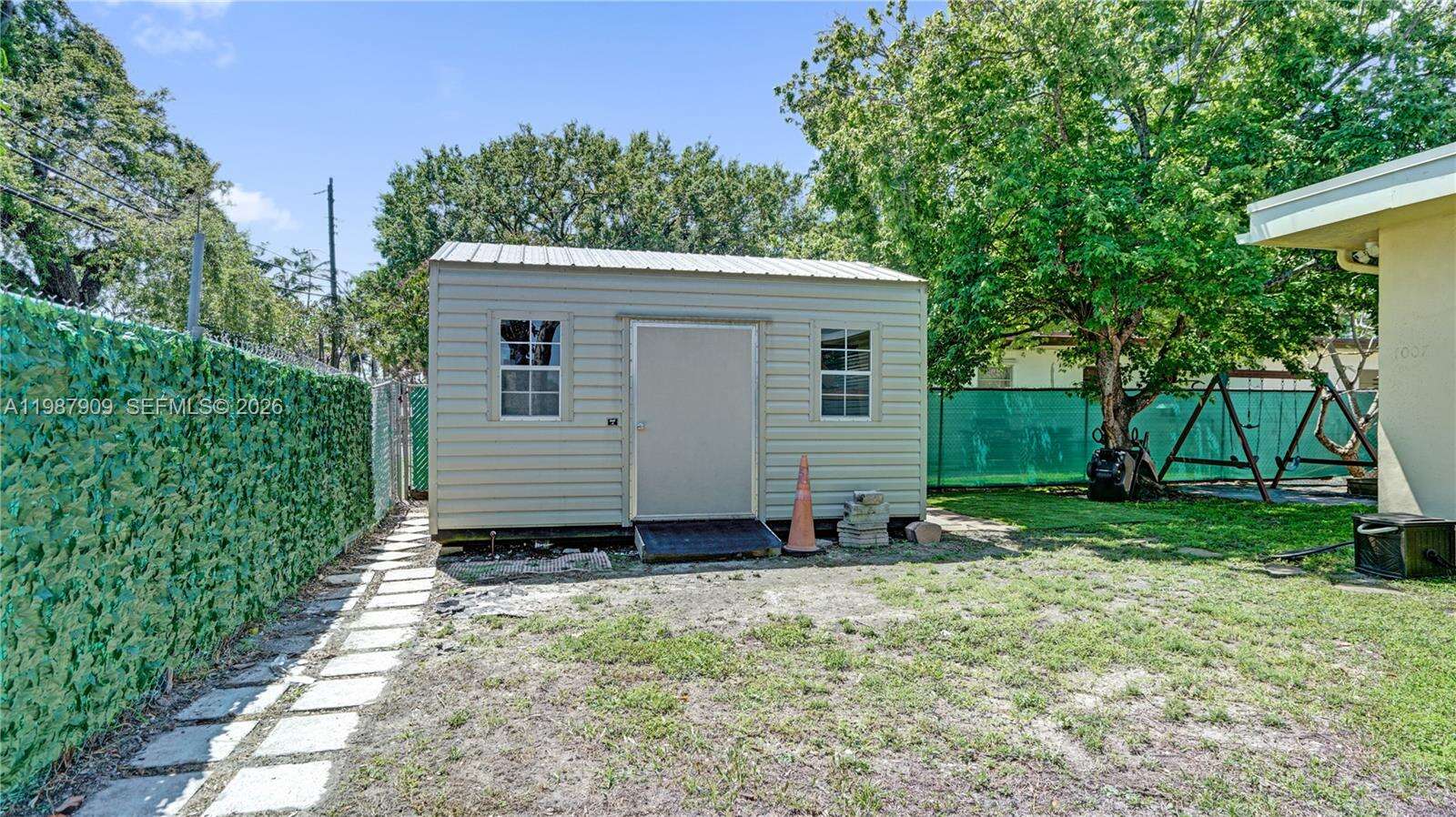 1007 31st Rd, Hollywood, FL 33021 | Picture 43