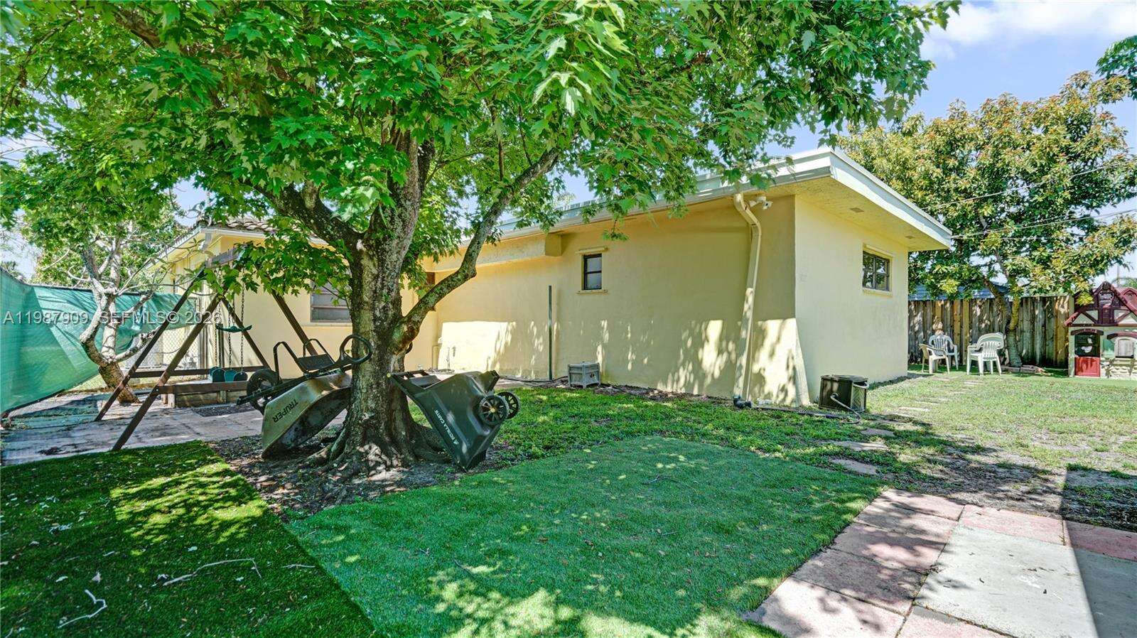 1007 31st Rd, Hollywood, FL 33021 | Picture 50