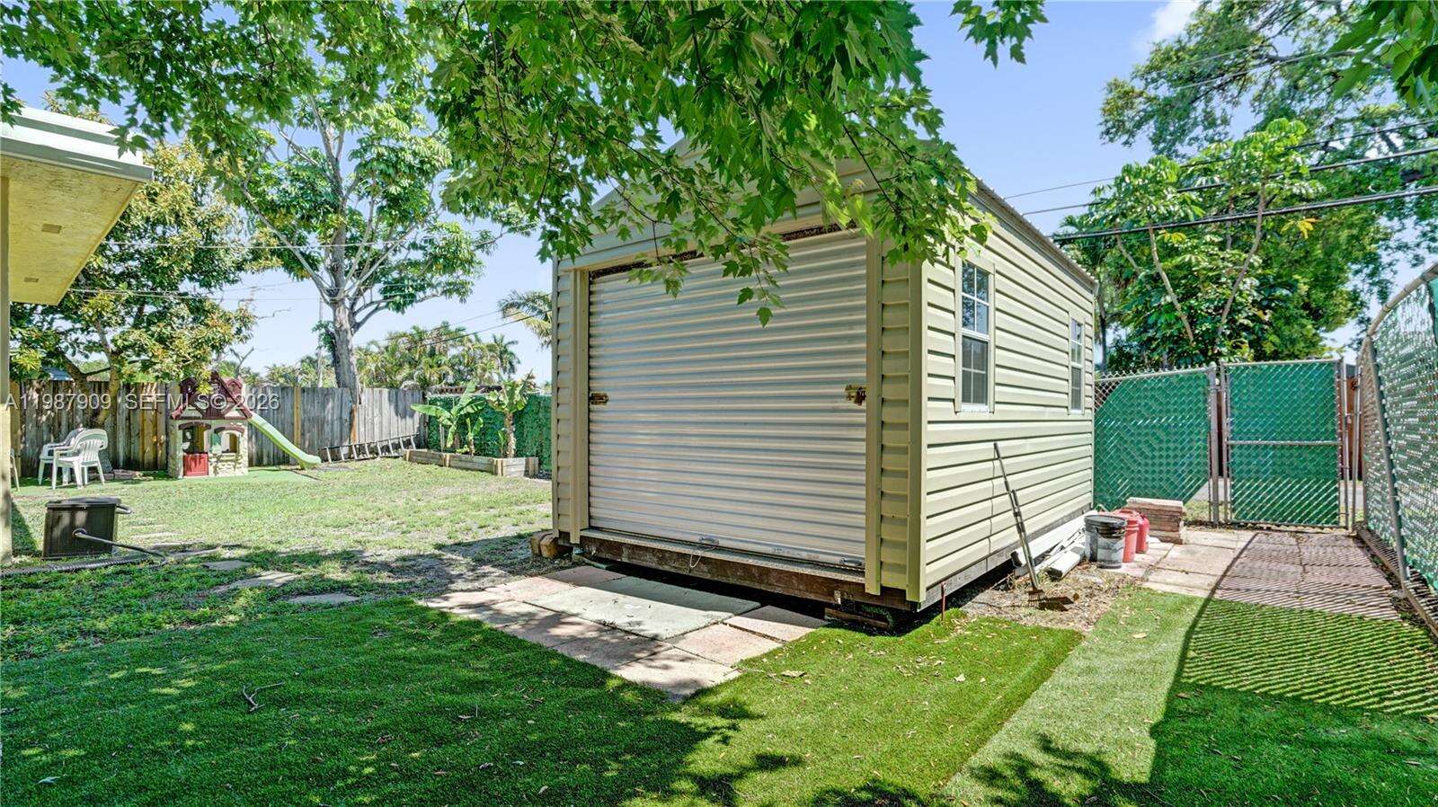 1007 31st Rd, Hollywood, FL 33021 | Picture 51