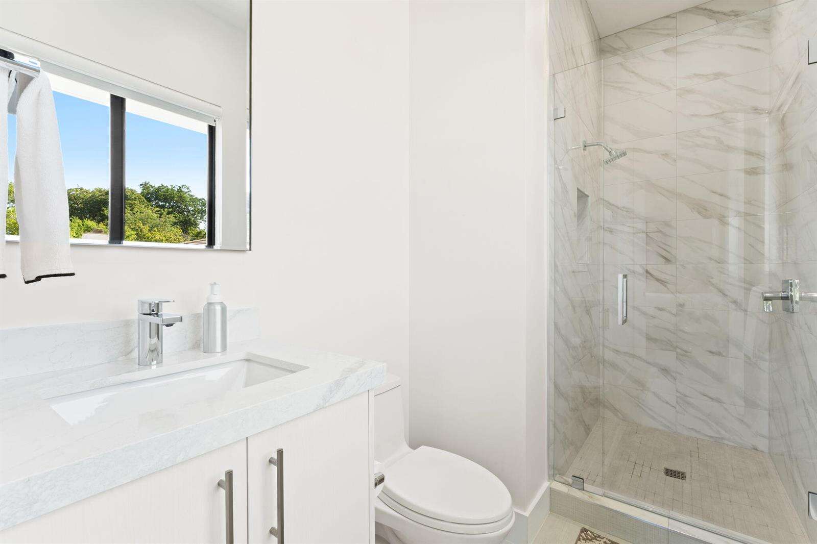 1032 12th, Fort Lauderdale, FL 33316 - For Sale photo 31