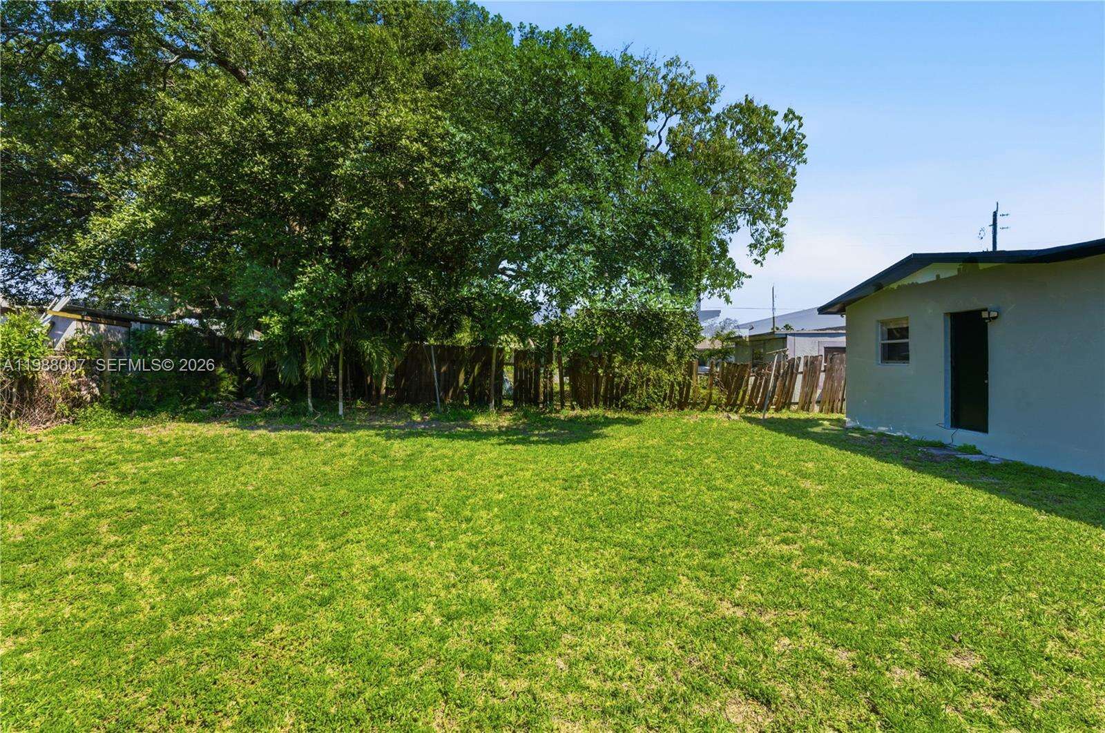 1017 8th St, Hallandale Beach, FL 33009 | Picture 23