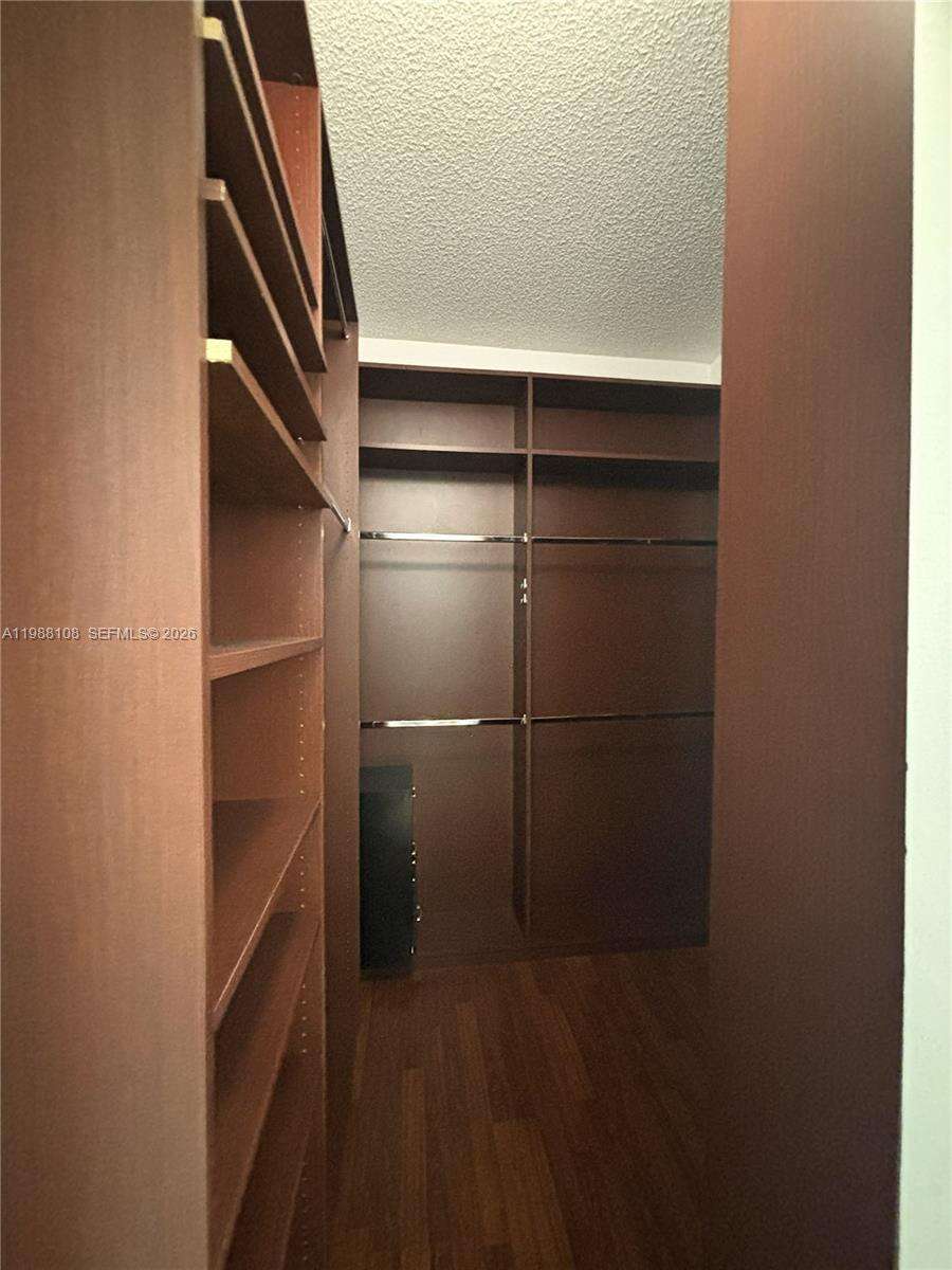 3255 184th St, Aventura, FL 33160 | Picture 16