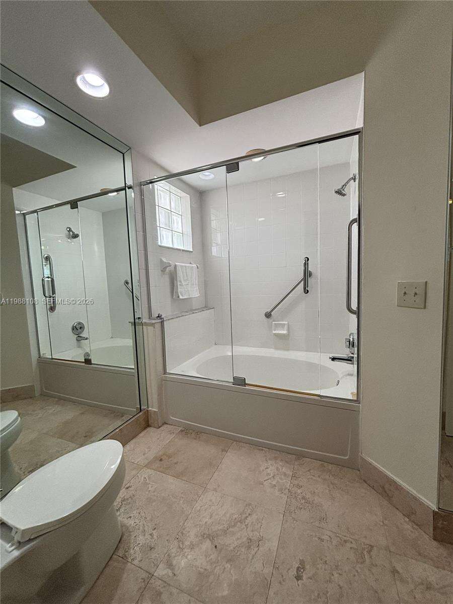 3255 184th St, Aventura, FL 33160 | Picture 25