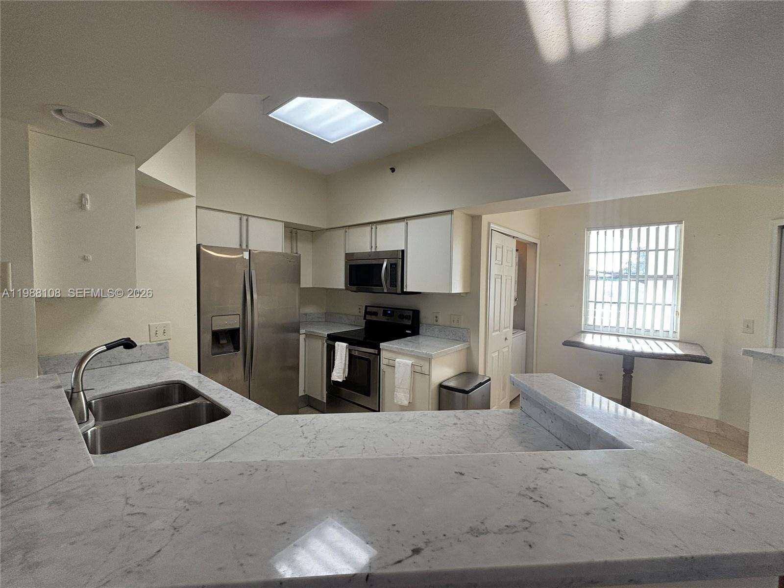 3255 184th St, Aventura, FL 33160 | Picture 8