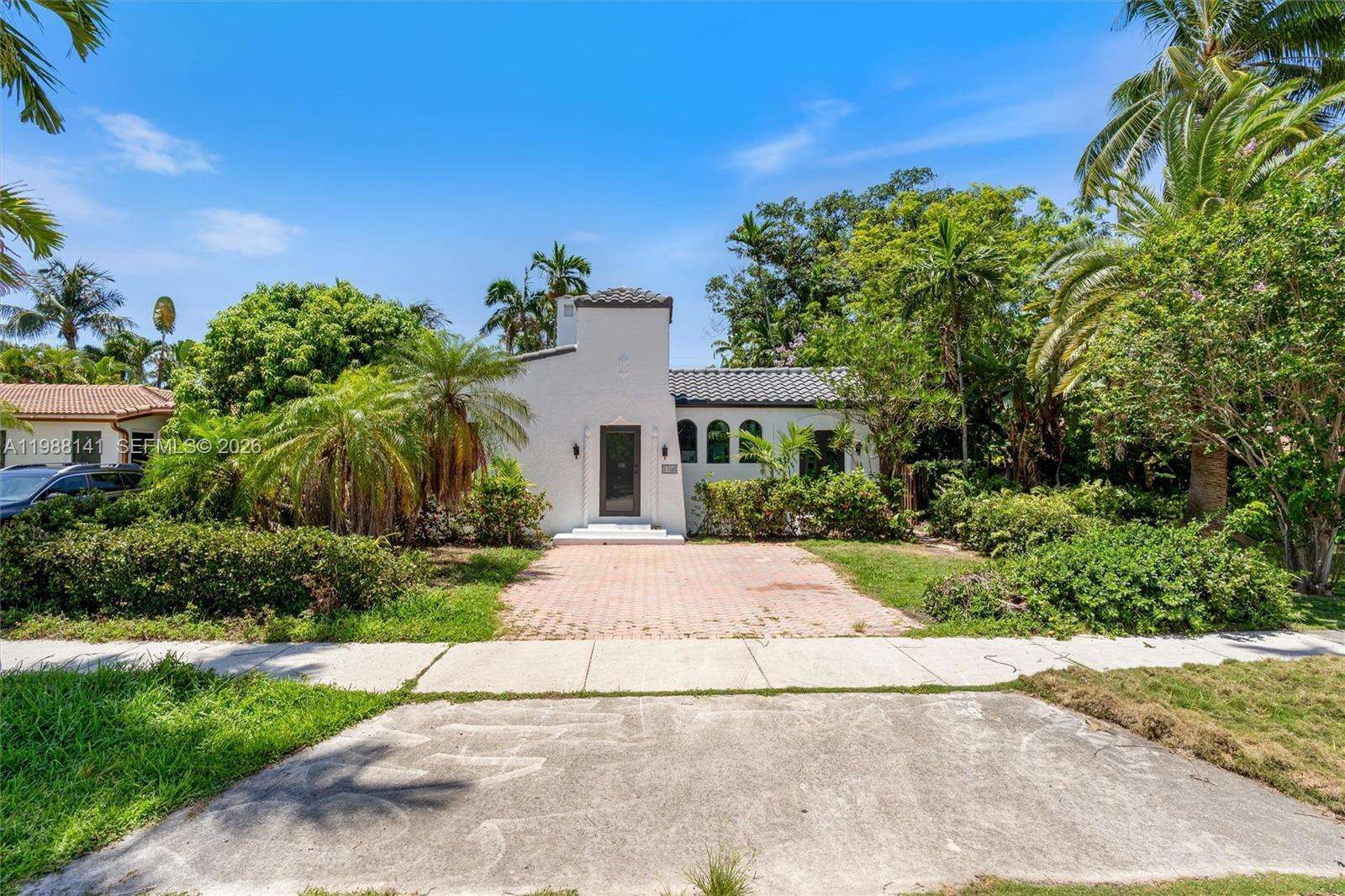 1108 Harrison St, Hollywood, FL 33019 | Picture 1