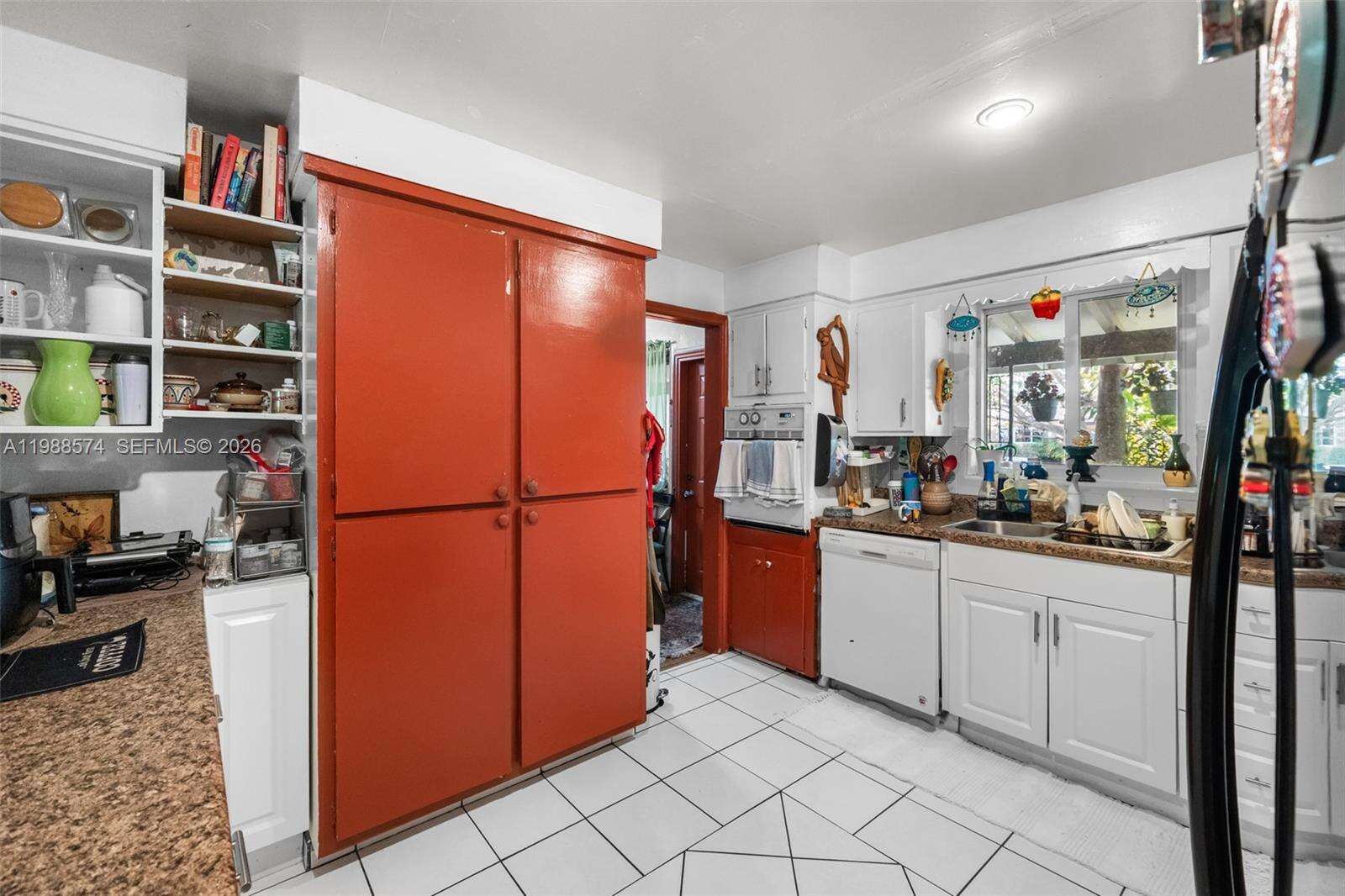 6005 64th Pl, South Miami, FL 33143 | Picture 8