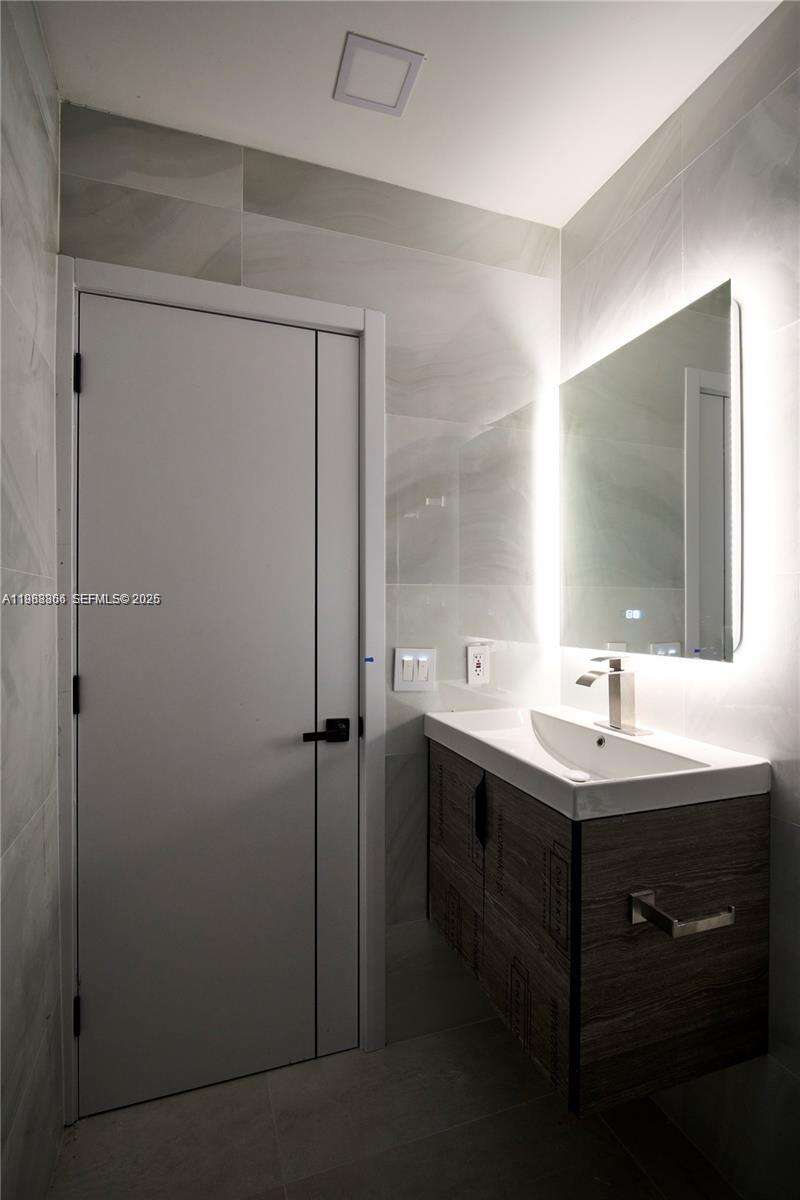 5561 28th Ave, Fort Lauderdale, FL 33308 | Picture 29