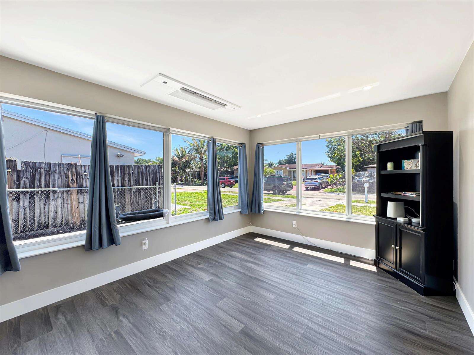 6751 Cody, Hollywood, FL 33024 - For Sale photo 21
