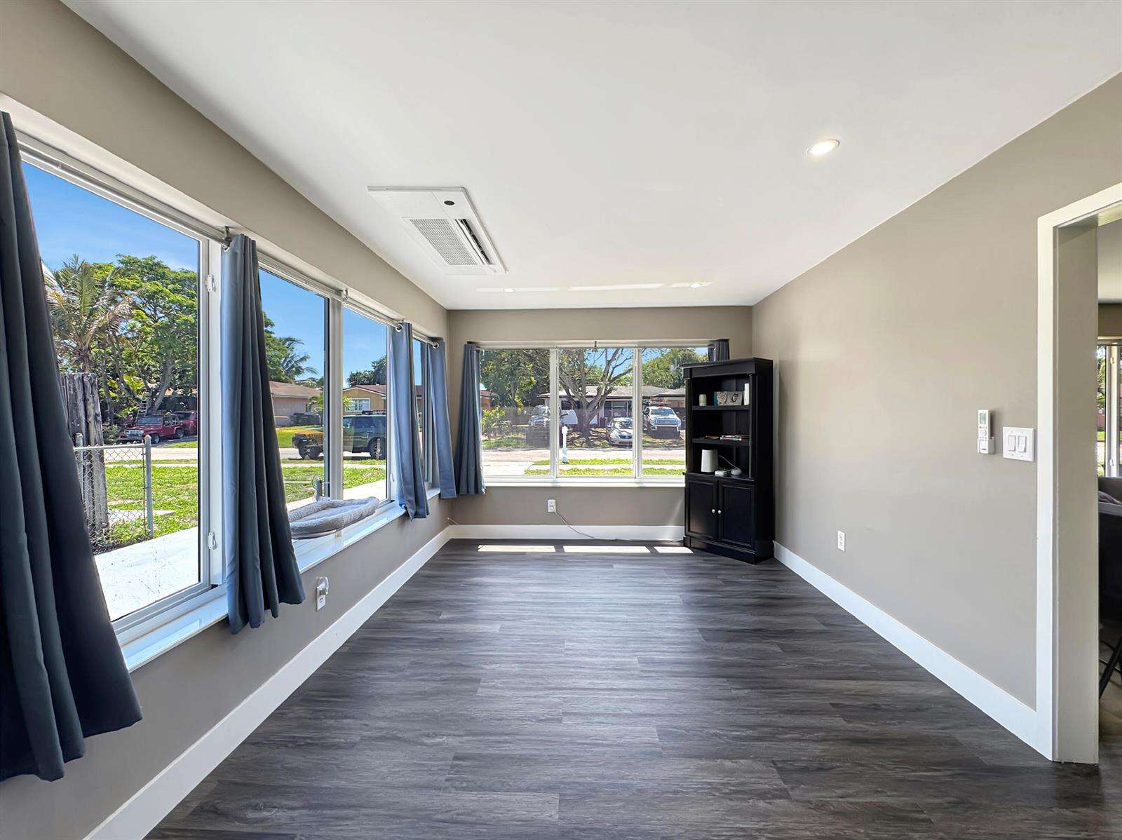 6751 Cody, Hollywood, FL 33024 - For Sale photo 22