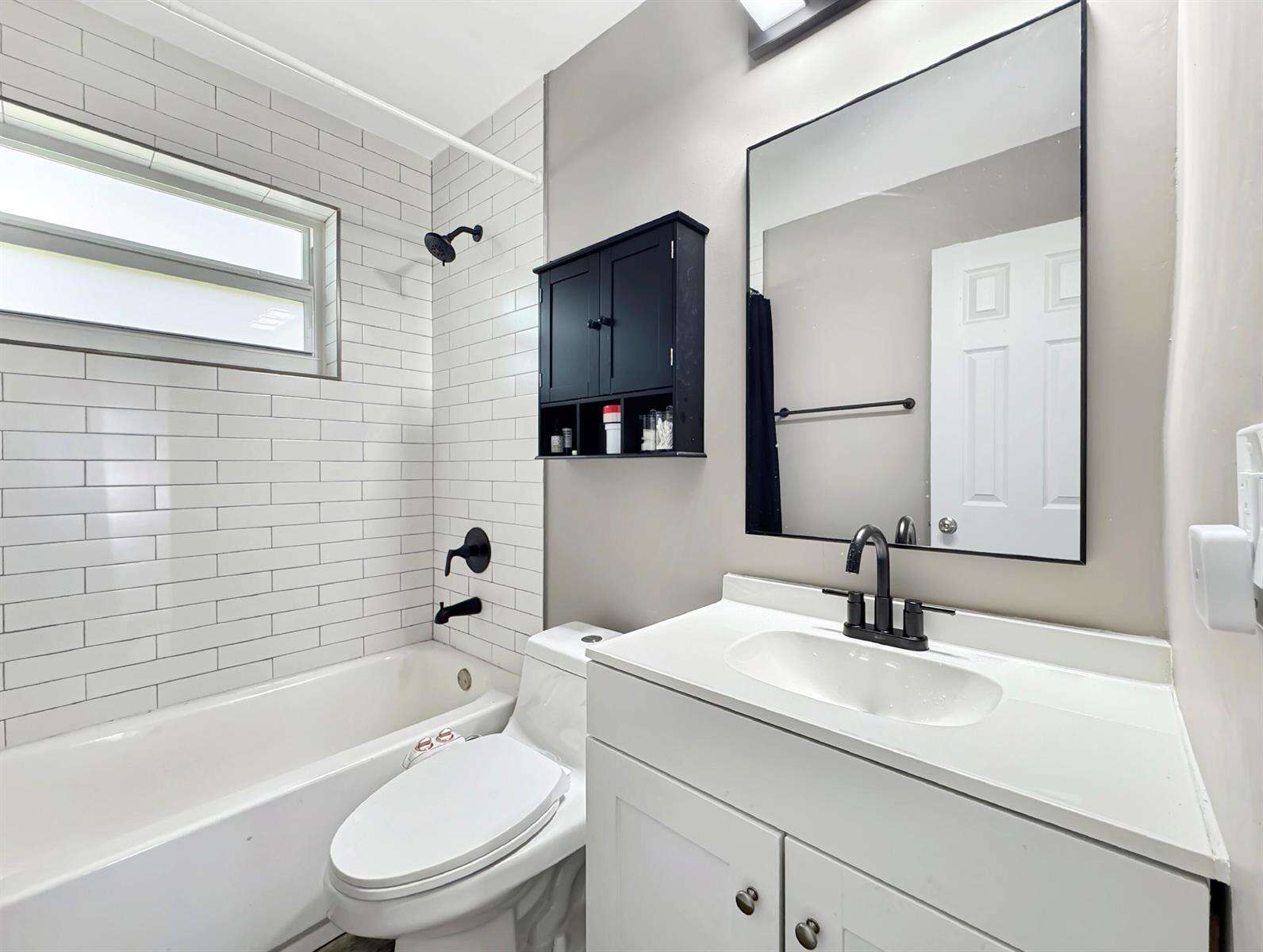 6751 Cody, Hollywood, FL 33024 - For Sale photo 28