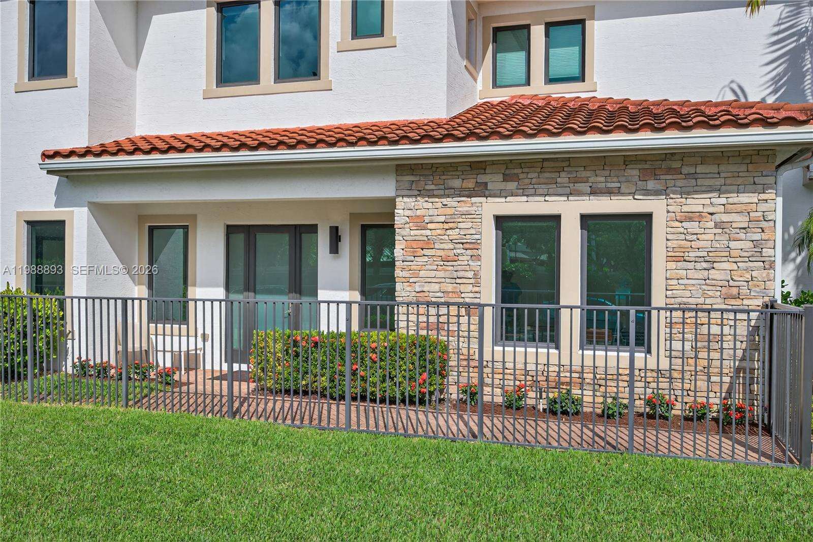 5999 Brookfield Cir E, Hollywood, FL 33312 - For Sale photo 5