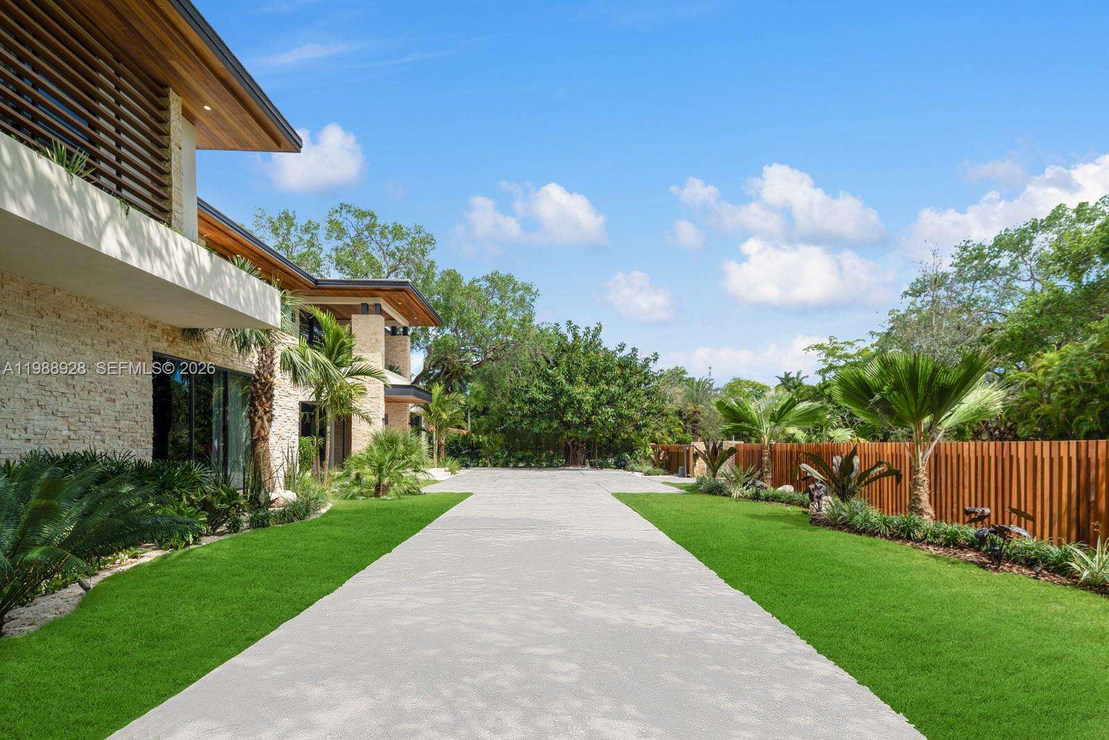 5545 81st Ter, Miami, FL 33143 | Picture 97