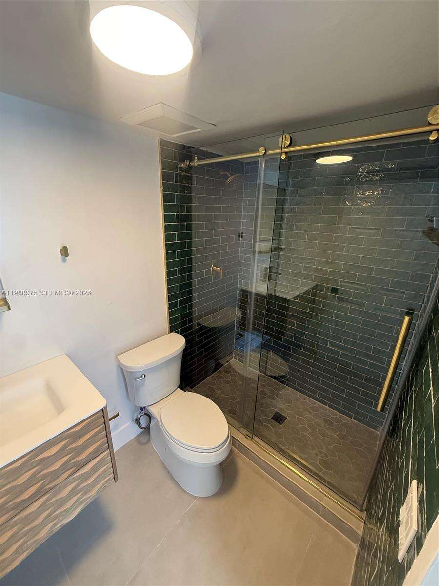 6937 Bay Dr, Miami Beach, FL 33141 | Picture 5