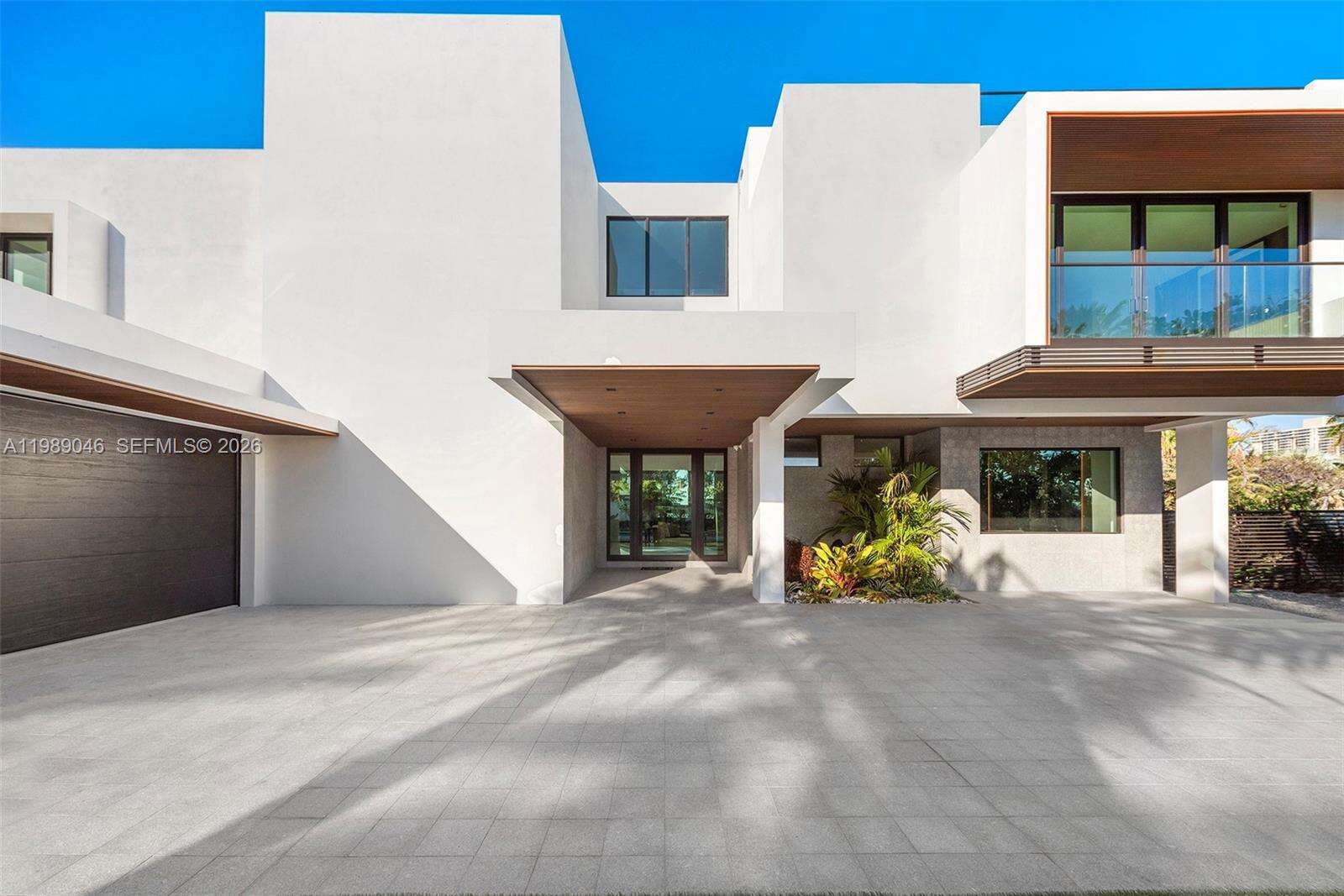 128 Ocean Blvd, Golden Beach, FL 33160 | Picture 1