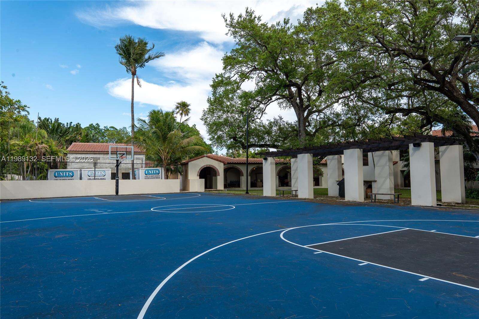 5005 Lakeview Dr, Miami Beach, FL 33140 | Picture 12