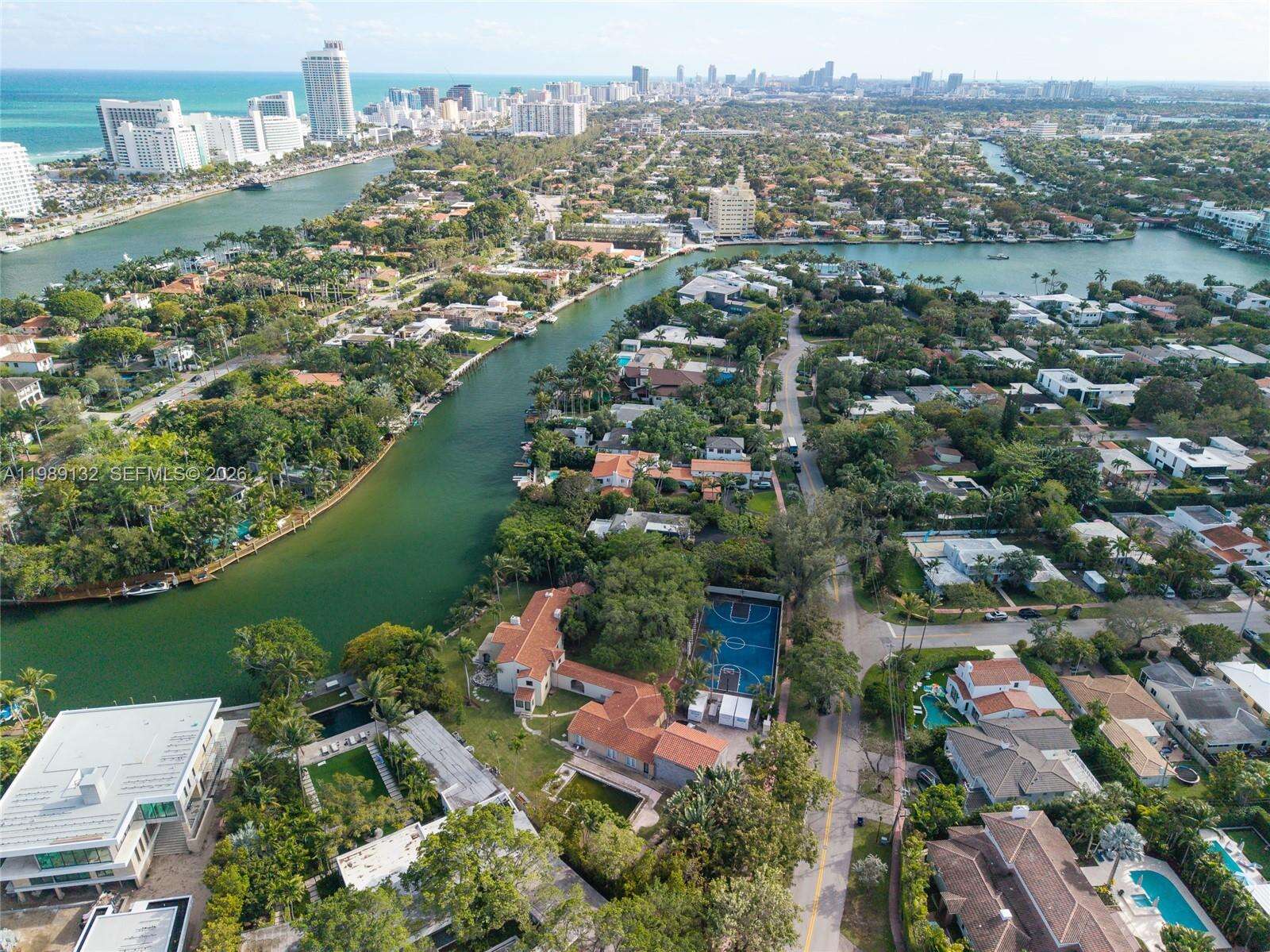 5005 Lakeview Dr, Miami Beach, FL 33140 | Picture 5