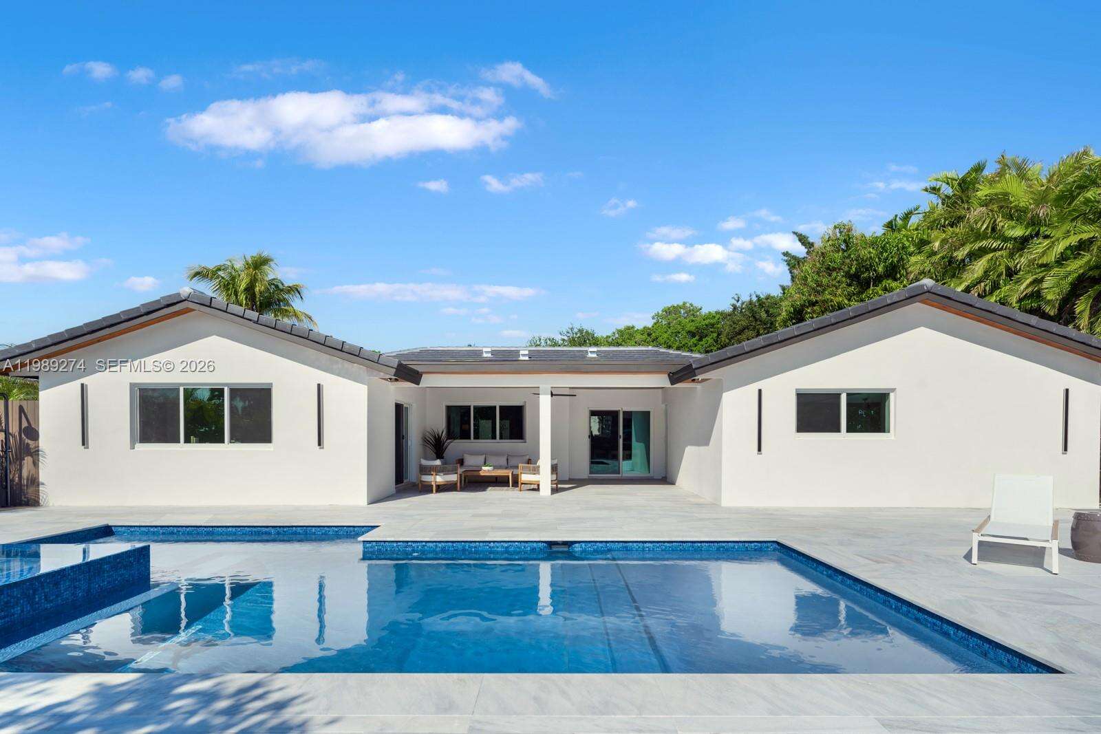 19721 23 Ave, Miami, FL 33180 | Picture 34