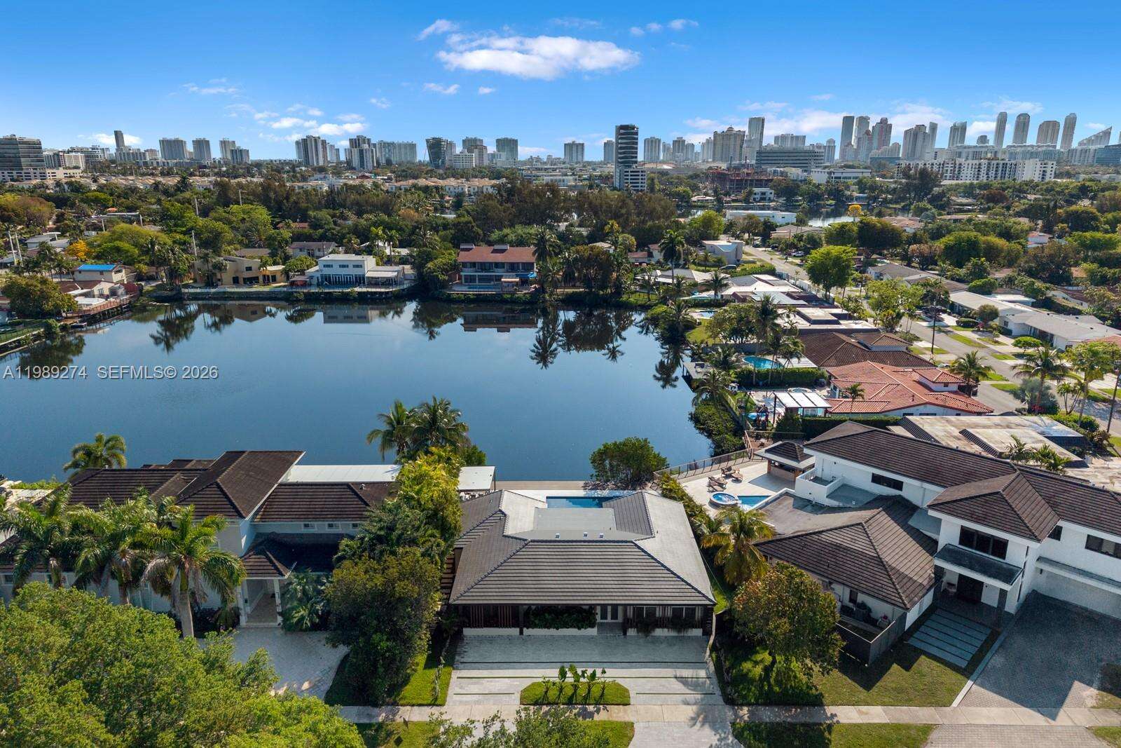 19721 23 Ave, Miami, FL 33180 | Picture 36