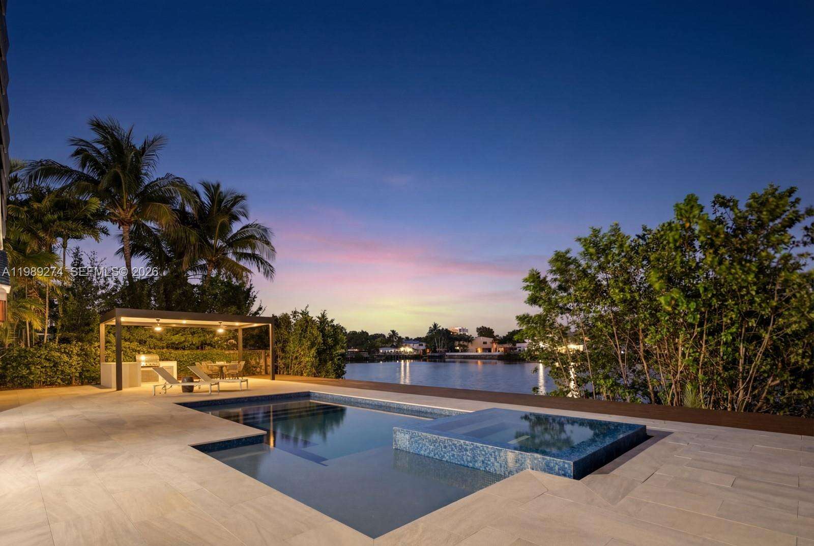 19721 23 Ave, Miami, FL 33180 | Picture 41