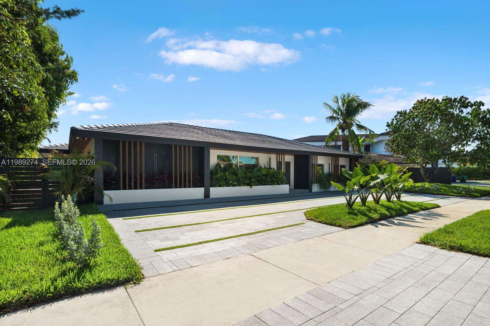 19721 23 Ave, Miami, FL 33180 | Picture 46