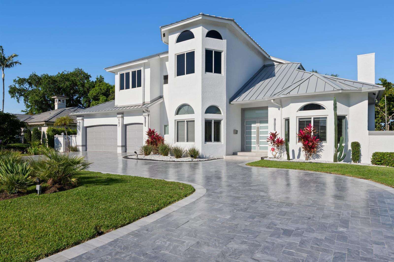607 Intracoastal, Fort Lauderdale, FL 33304 - For Sale photo 2