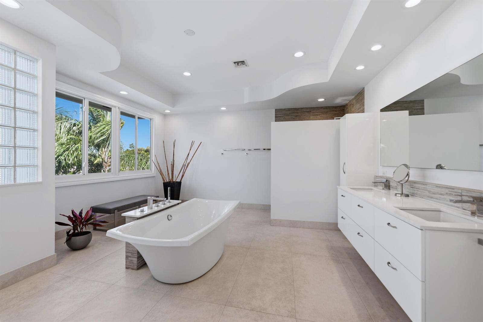 607 Intracoastal, Fort Lauderdale, FL 33304 - For Sale photo 24