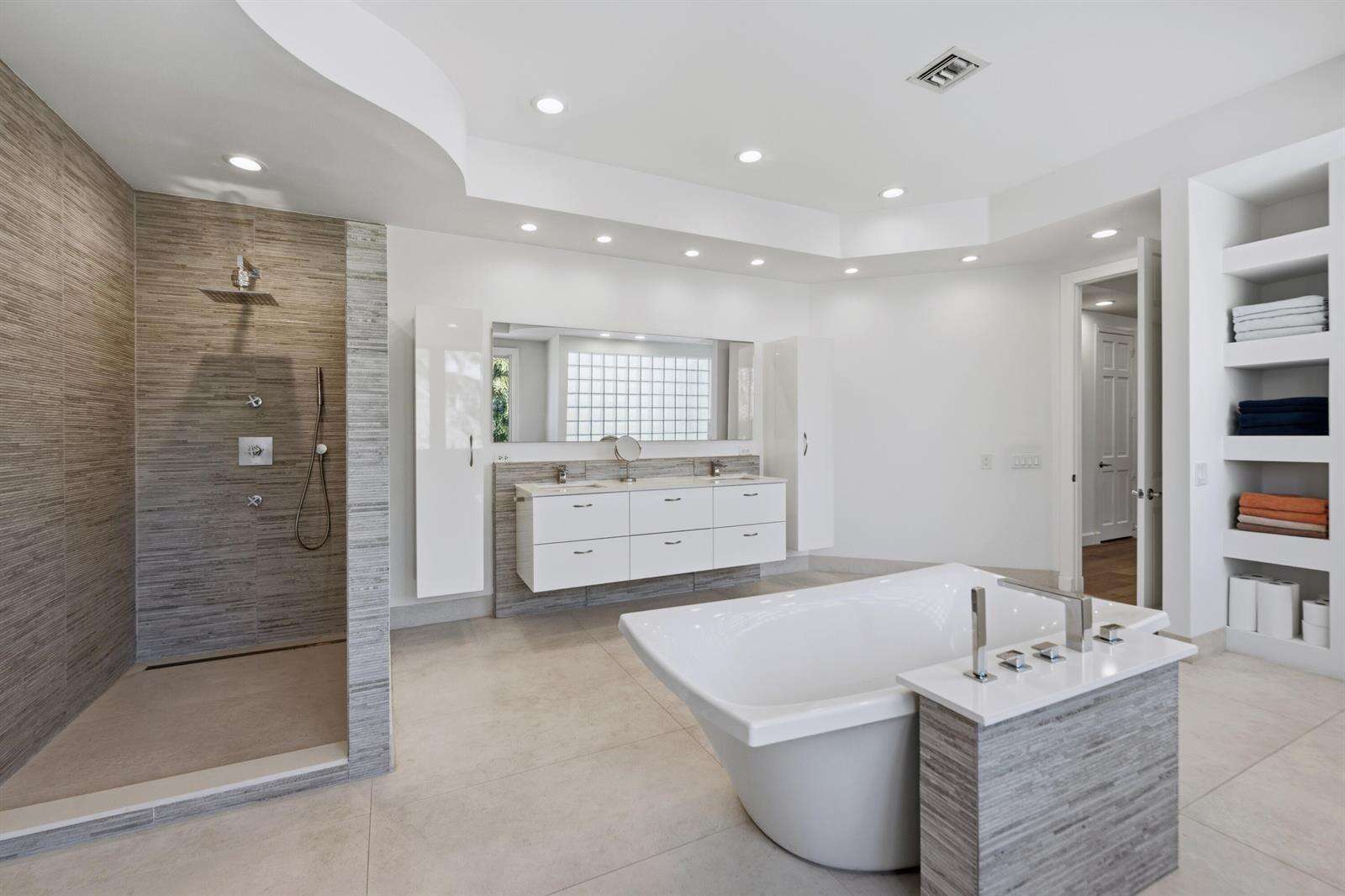 607 Intracoastal, Fort Lauderdale, FL 33304 - For Sale photo 26