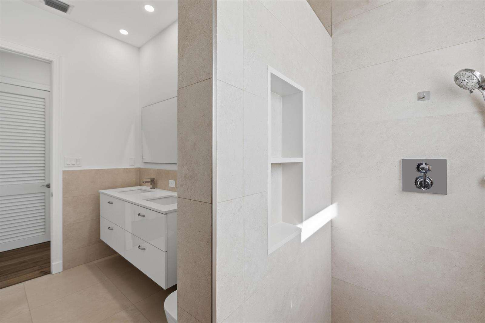 607 Intracoastal, Fort Lauderdale, FL 33304 - For Sale photo 62