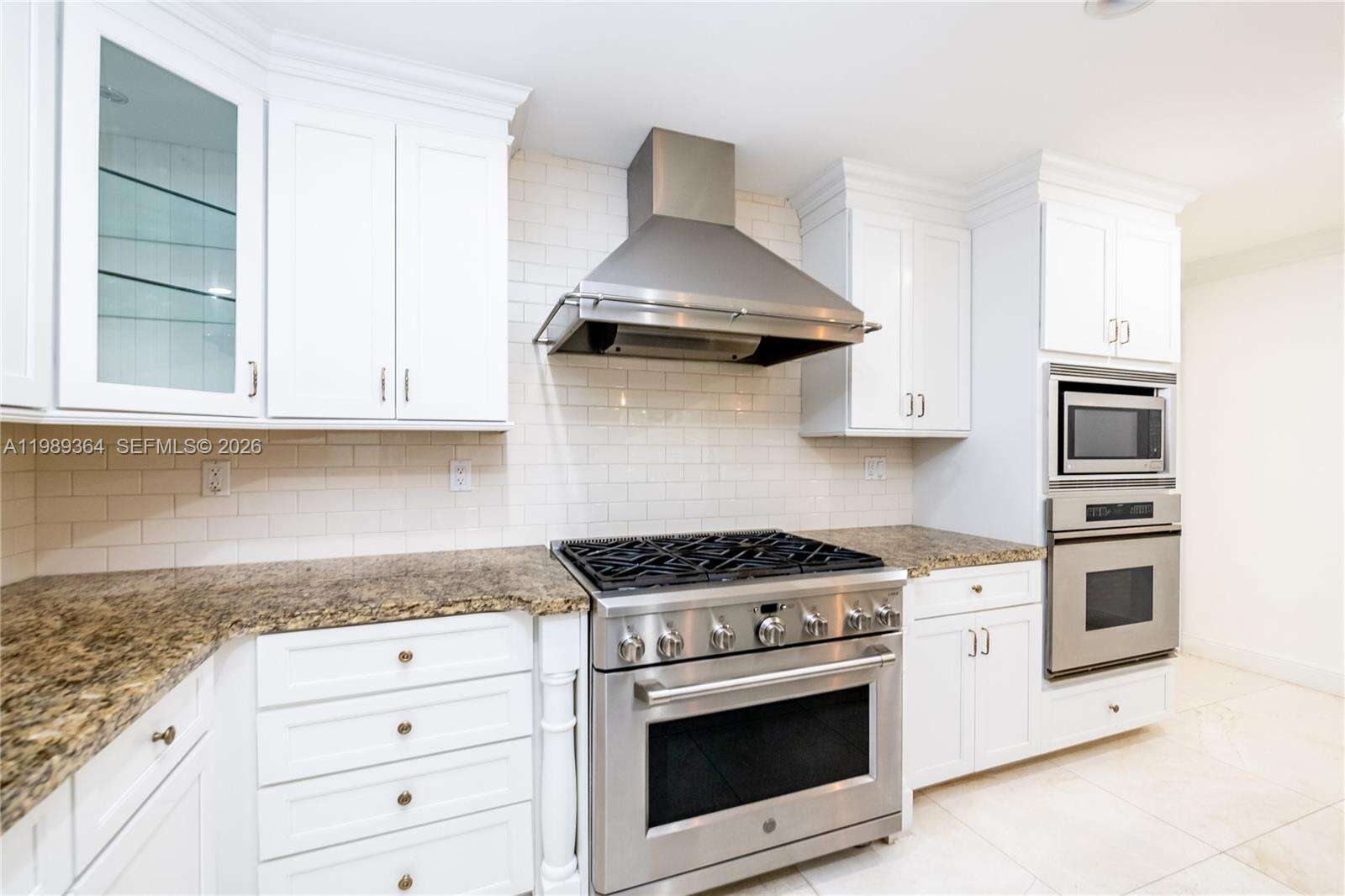 4160 Bay Point Rd, Miami, FL 33137 | Picture 24