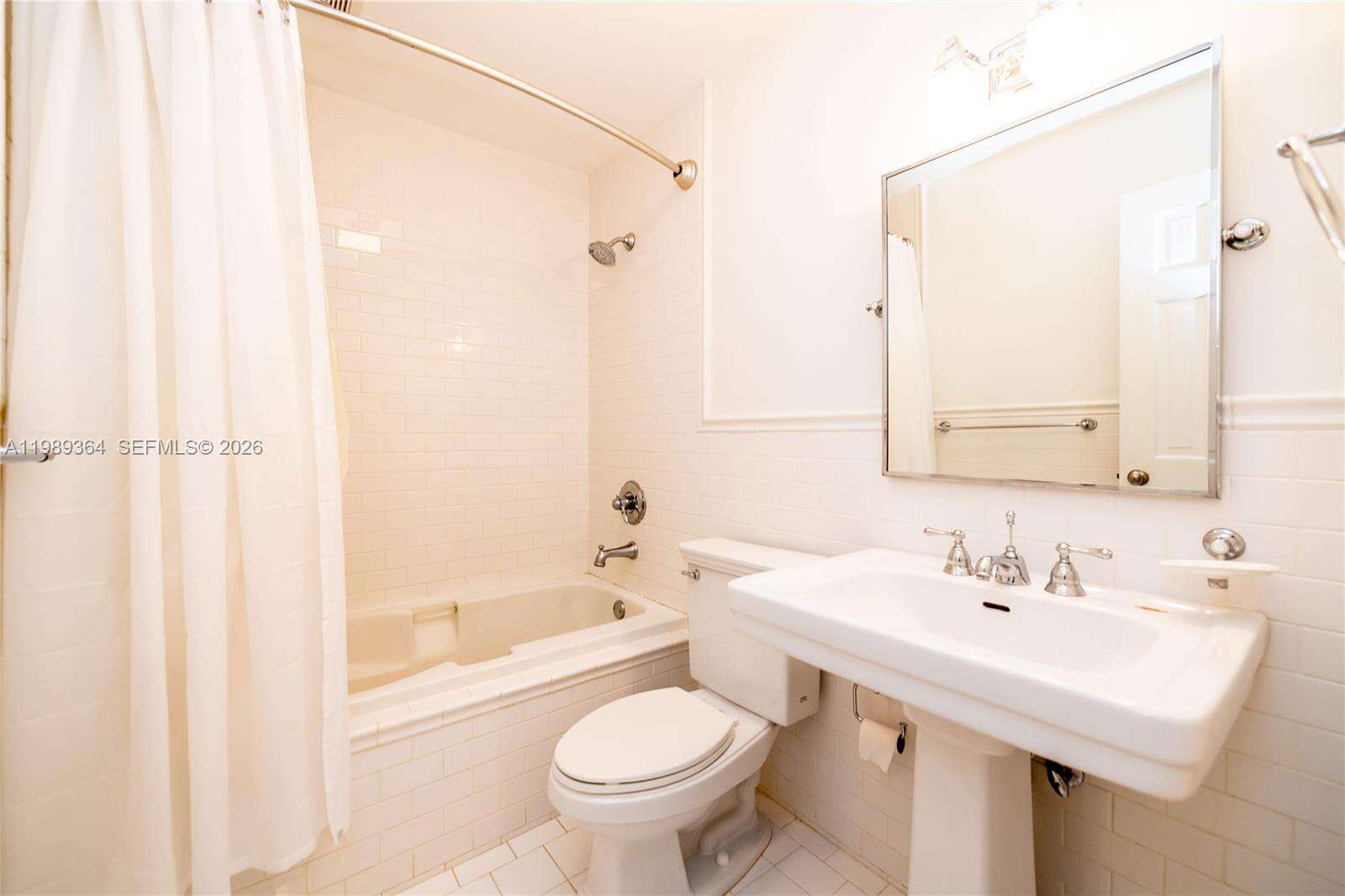 4160 Bay Point Rd, Miami, FL 33137 | Picture 45