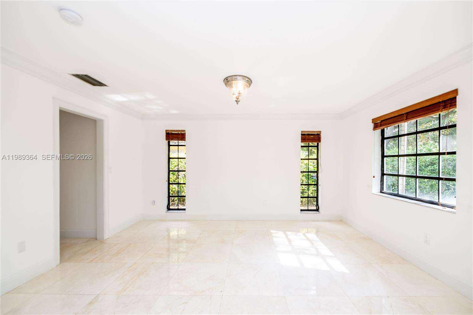 4160 Bay Point Rd, Miami, FL 33137 | Picture 10
