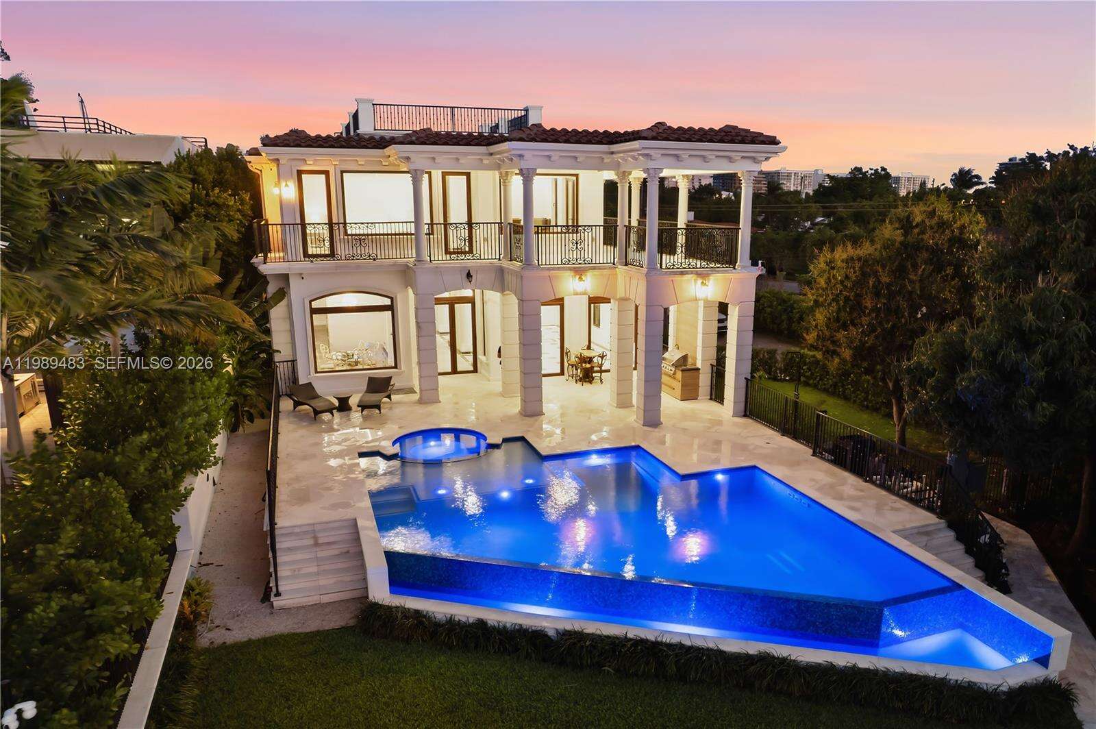 919 92nd St, Surfside, FL 33154 | Picture 6