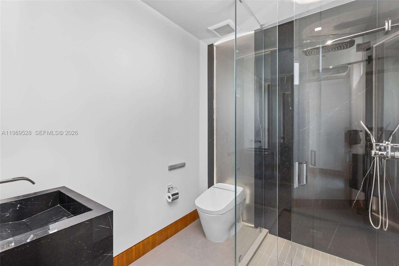 650 Royal Plaza Dr, Fort Lauderdale, FL 33301 | Picture 42