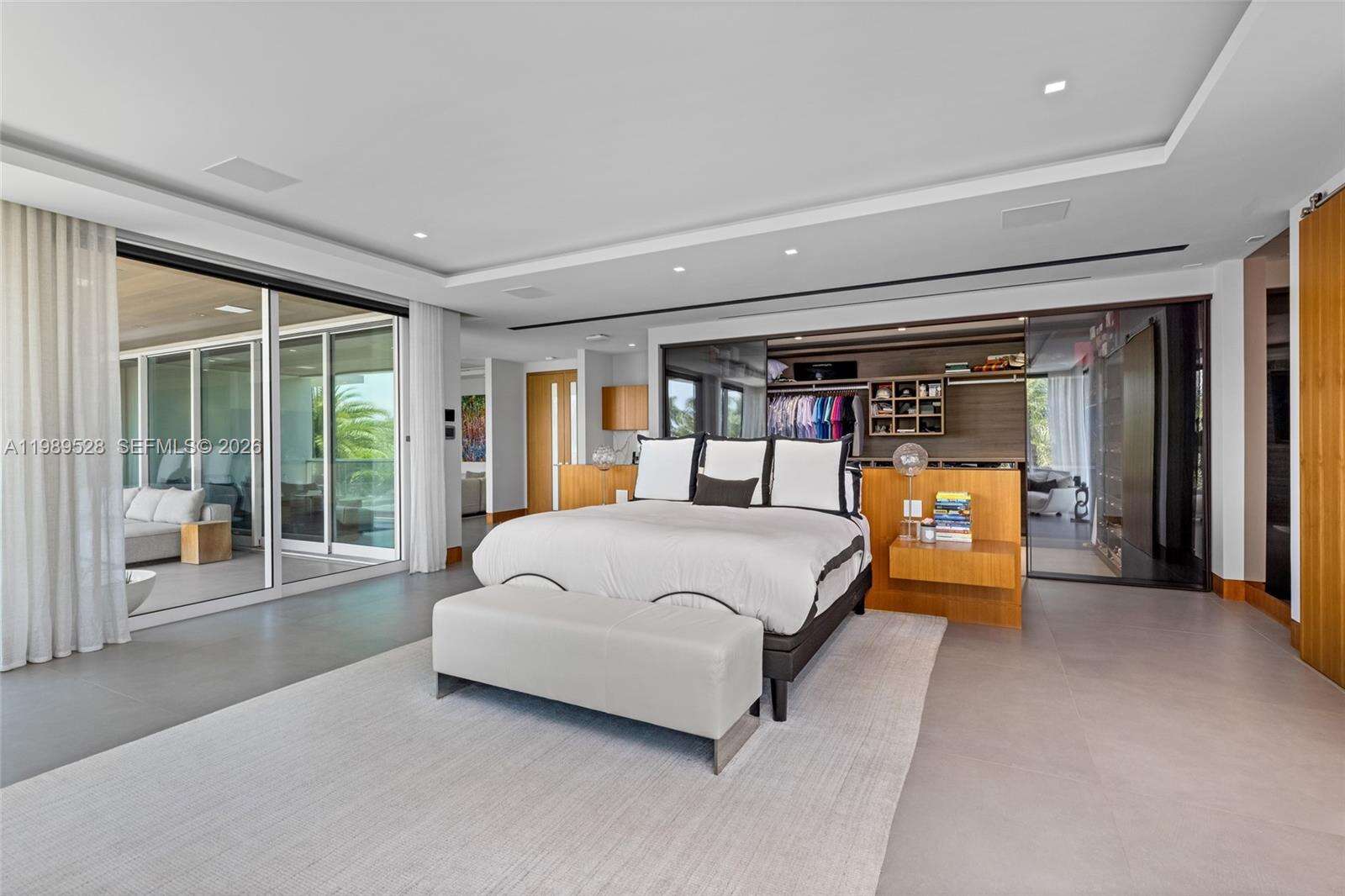 650 Royal Plaza Dr, Fort Lauderdale, FL 33301 | Picture 43